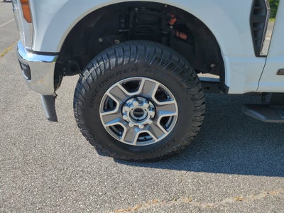2025 Ford Super Duty F-350 SRW XLT