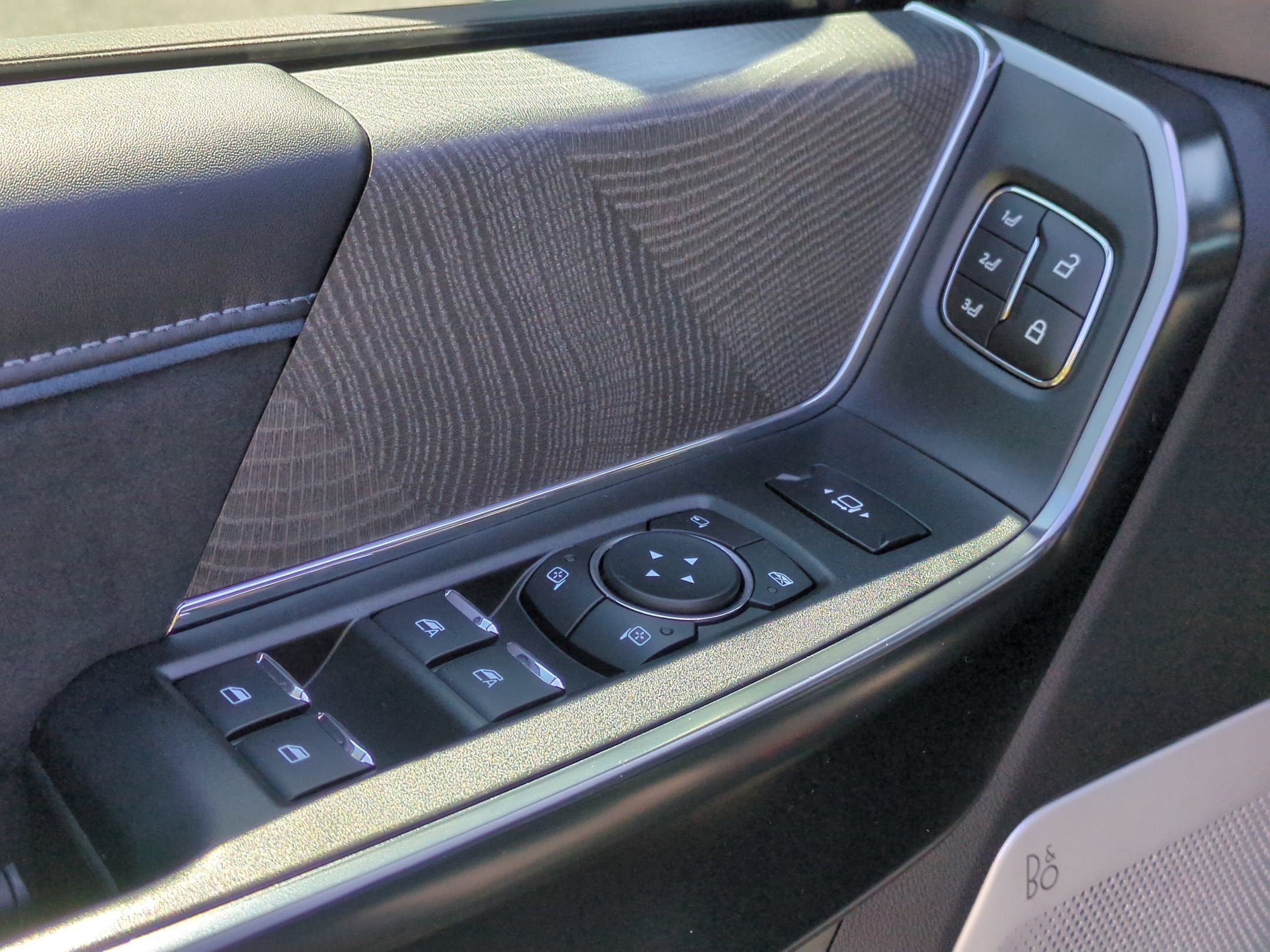 2025 Ford Super Duty F-450 DRW Platinum