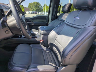 2025 Ford Super Duty F-450 DRW Platinum