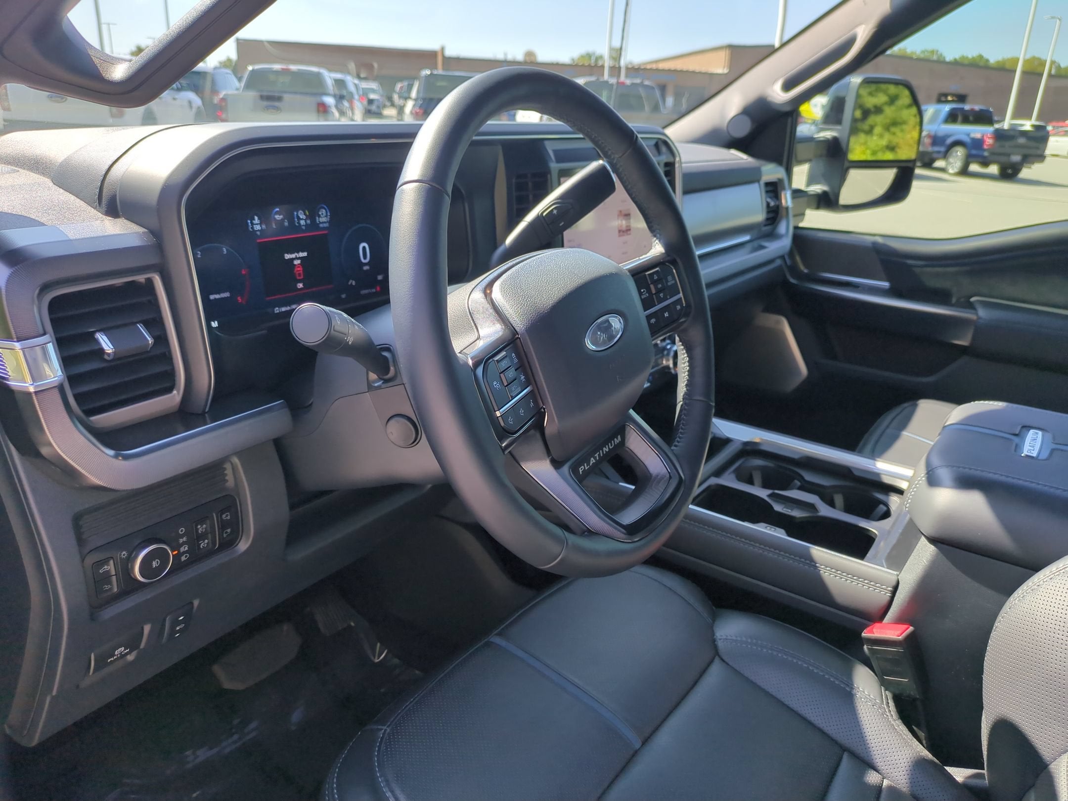 2025 Ford Super Duty F-450 DRW Platinum