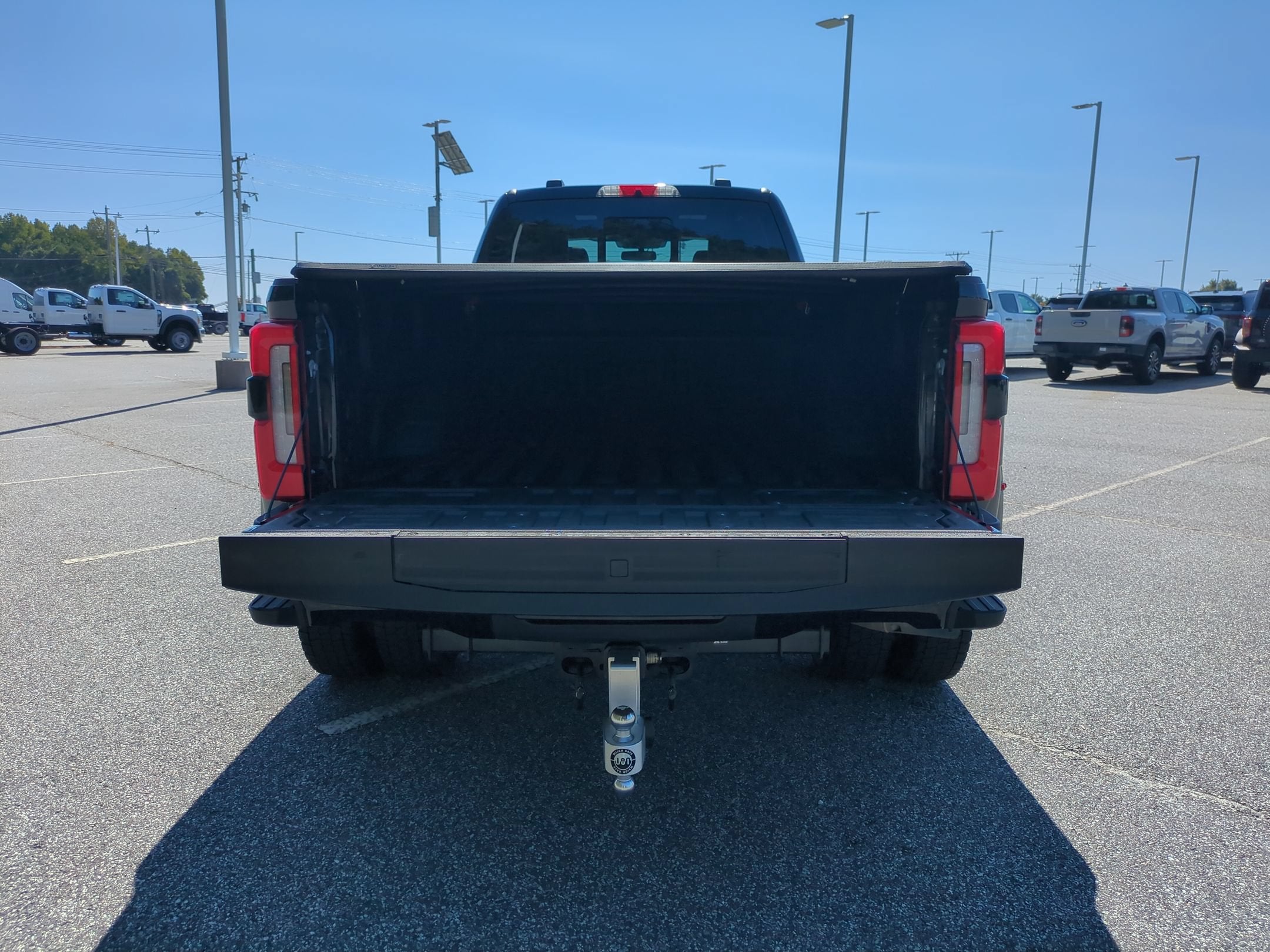 2025 Ford Super Duty F-450 DRW Platinum