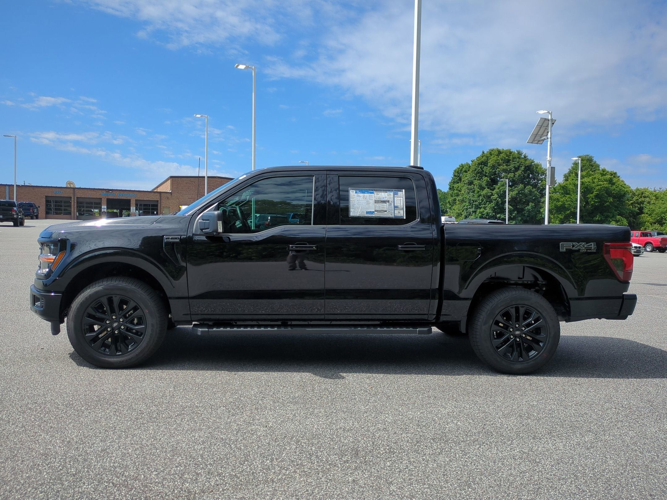2026 Ford F-150 XLT - Crossroads Courtesy Demo