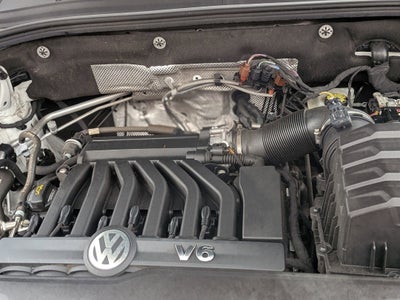 2022 Volkswagen Atlas Cross Sport 3.6L V6 SE w/Technology