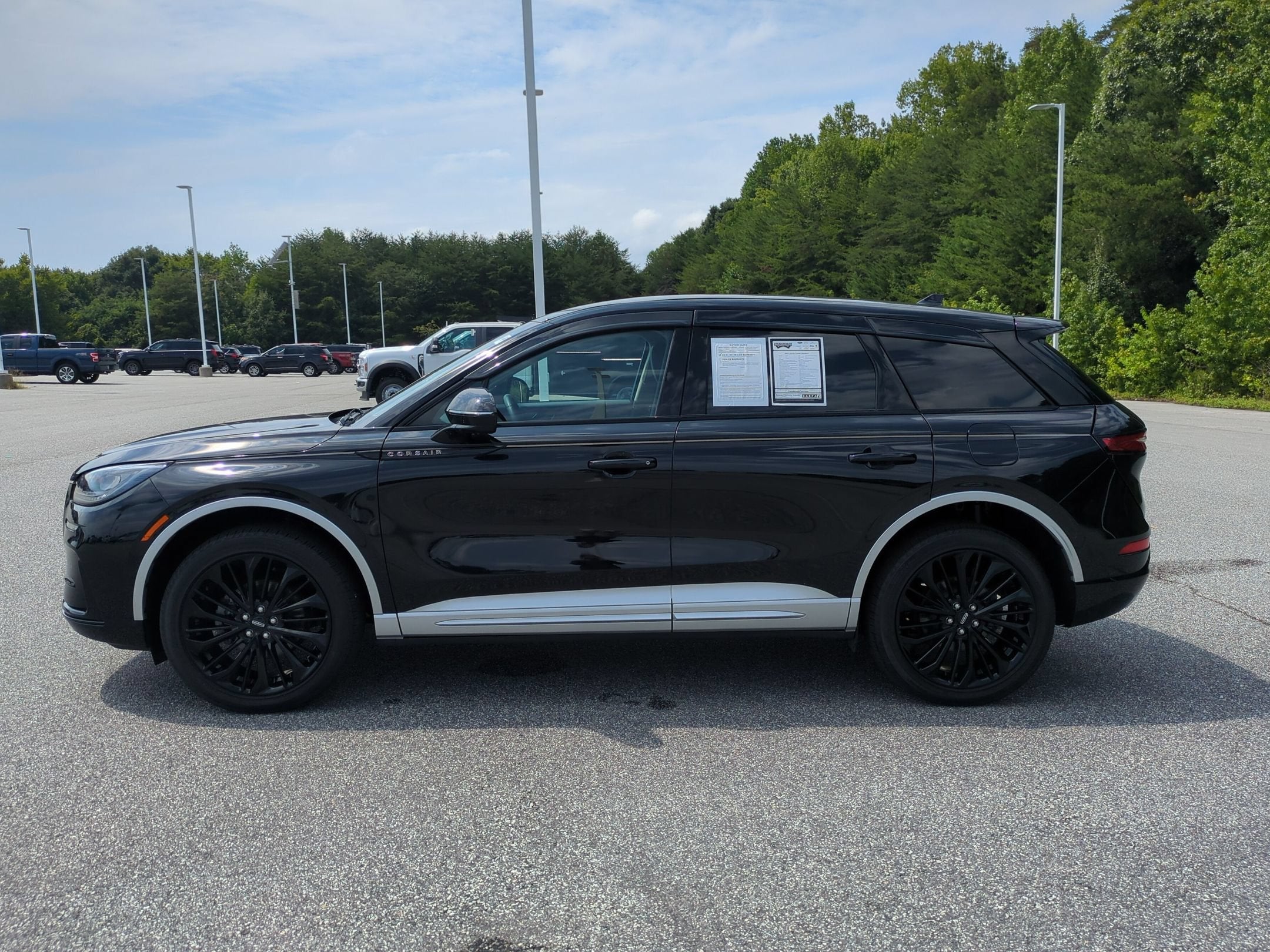 2023 Lincoln Corsair Standard