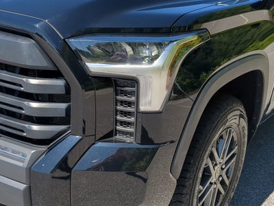 2023 Toyota Tundra 4WD SR5