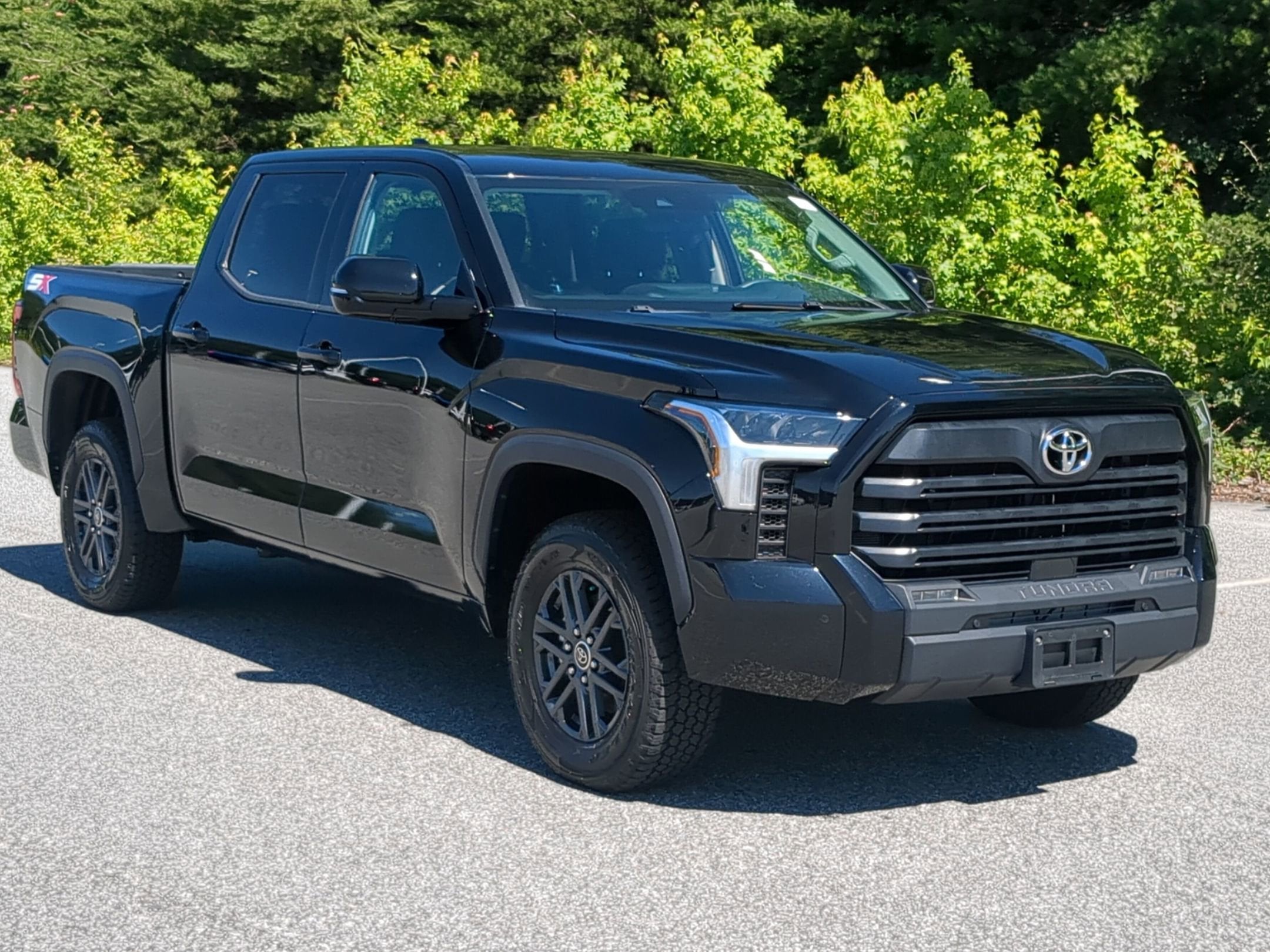 2023 Toyota Tundra 4WD SR5