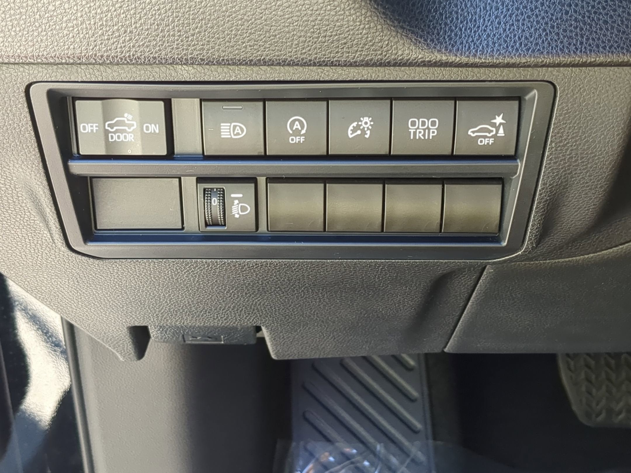 2023 Toyota Tundra 4WD SR5