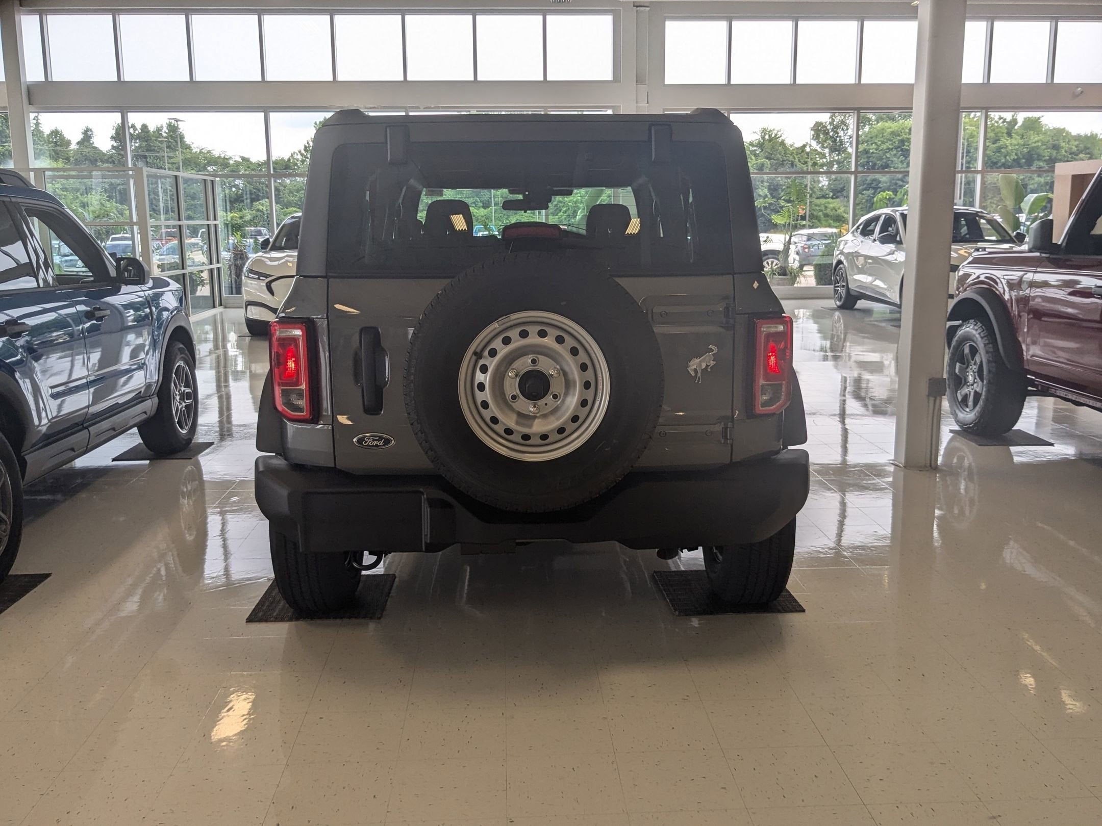 2025 Ford Bronco Base