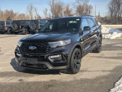 2022 Ford Explorer ST-Line