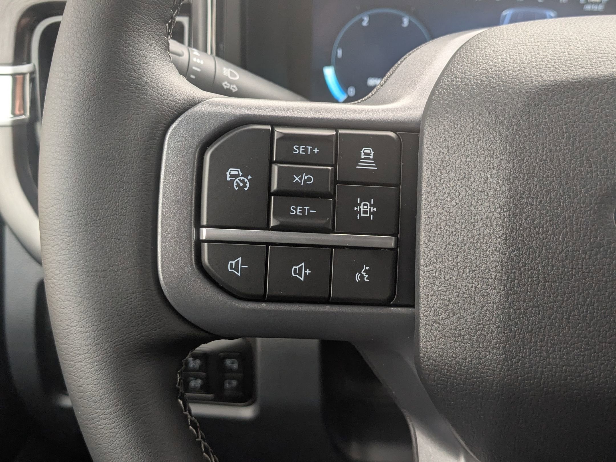 2025 Ford Super Duty F-350 SRW LARIAT