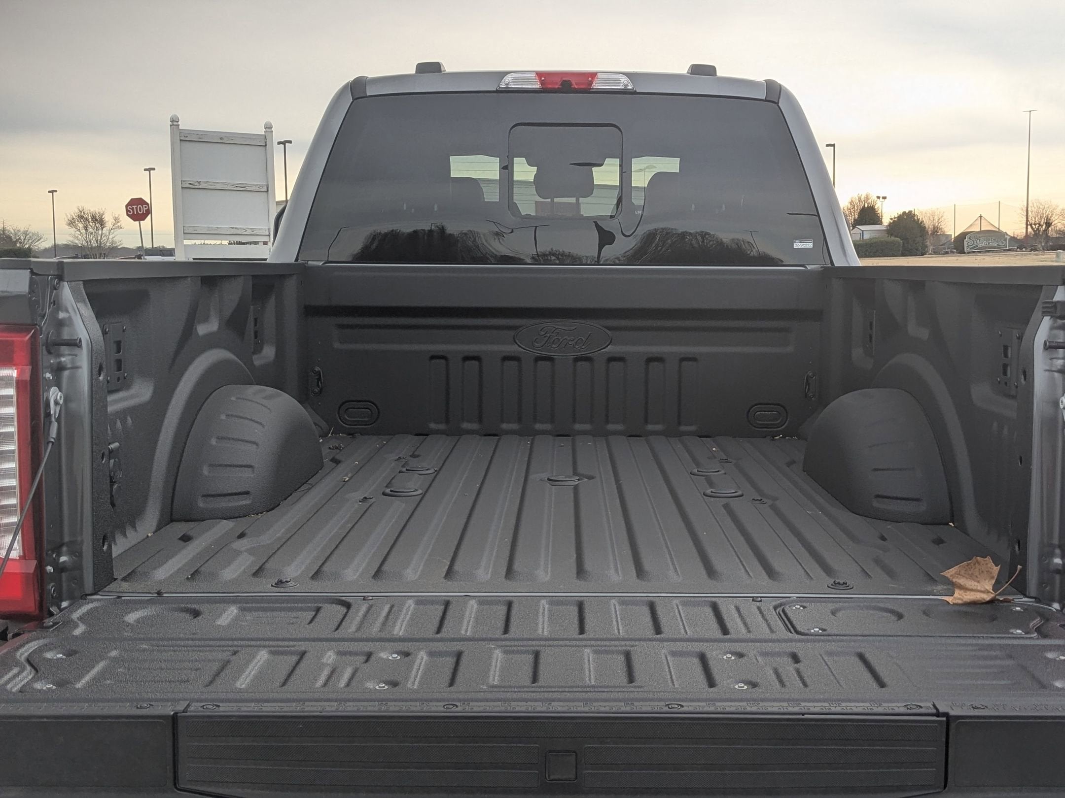 2025 Ford Super Duty F-350 SRW LARIAT