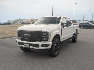 2025 Ford Super Duty F-350 SRW LARIAT