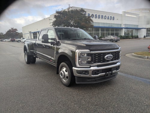 2024 Ford Super Duty F-350 DRW LARIAT