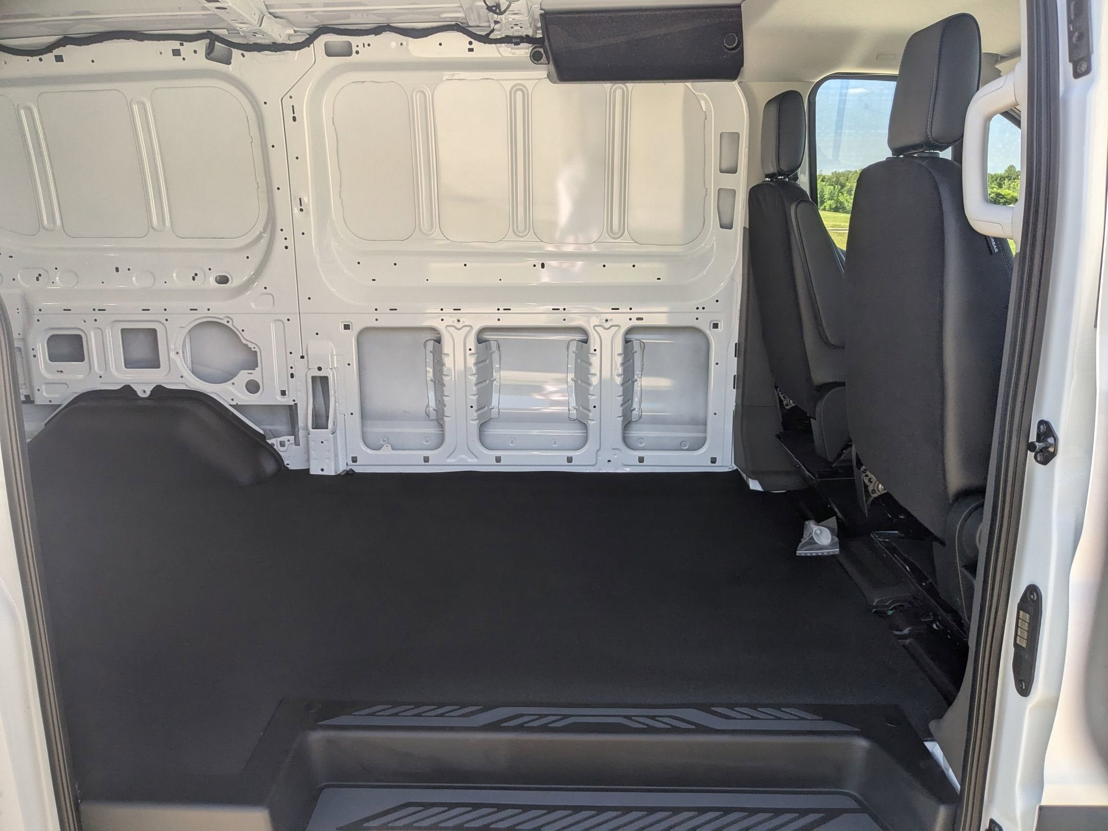 2026 Ford Transit Cargo Van Base