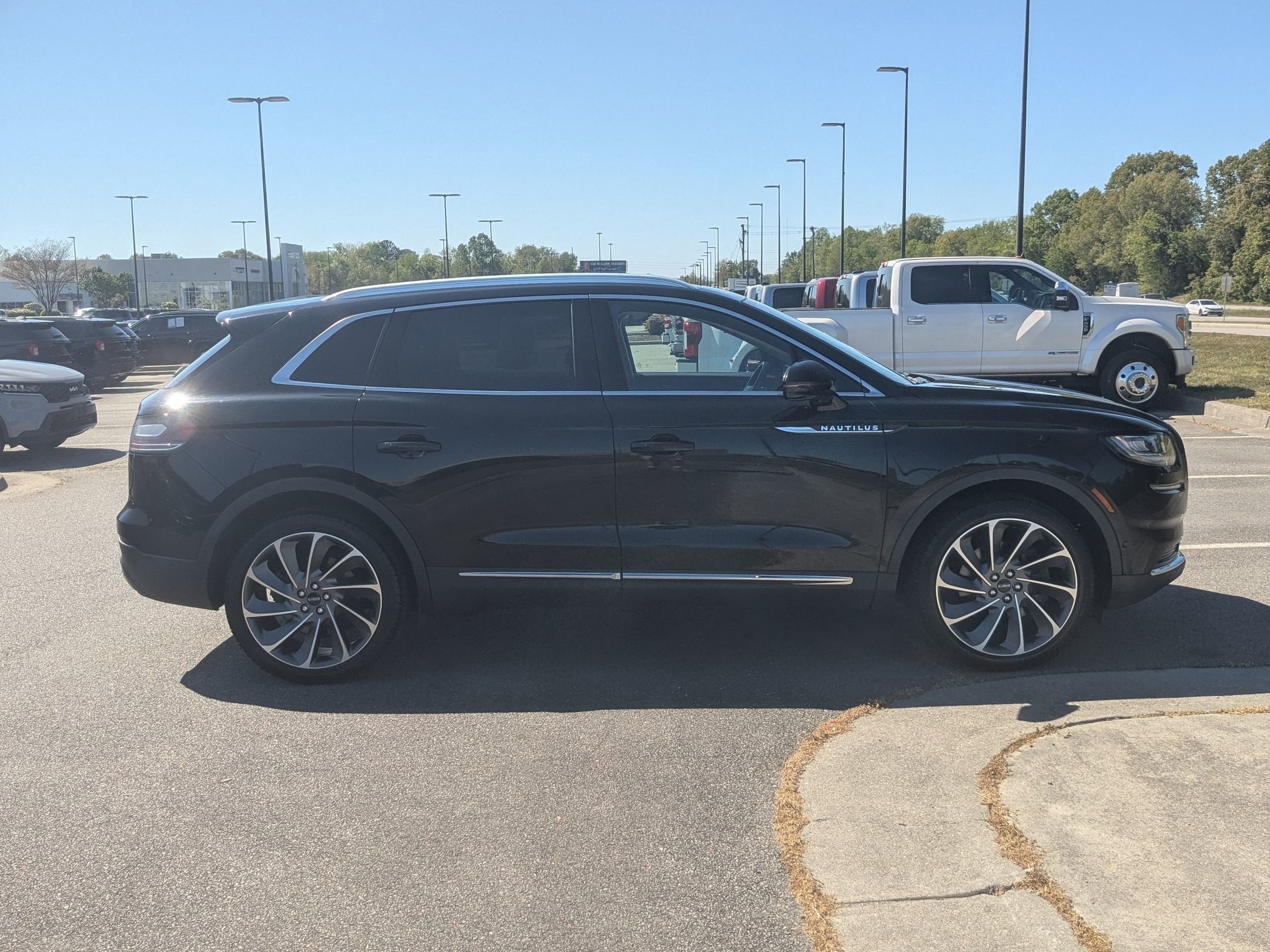 2021 Lincoln Nautilus Reserve