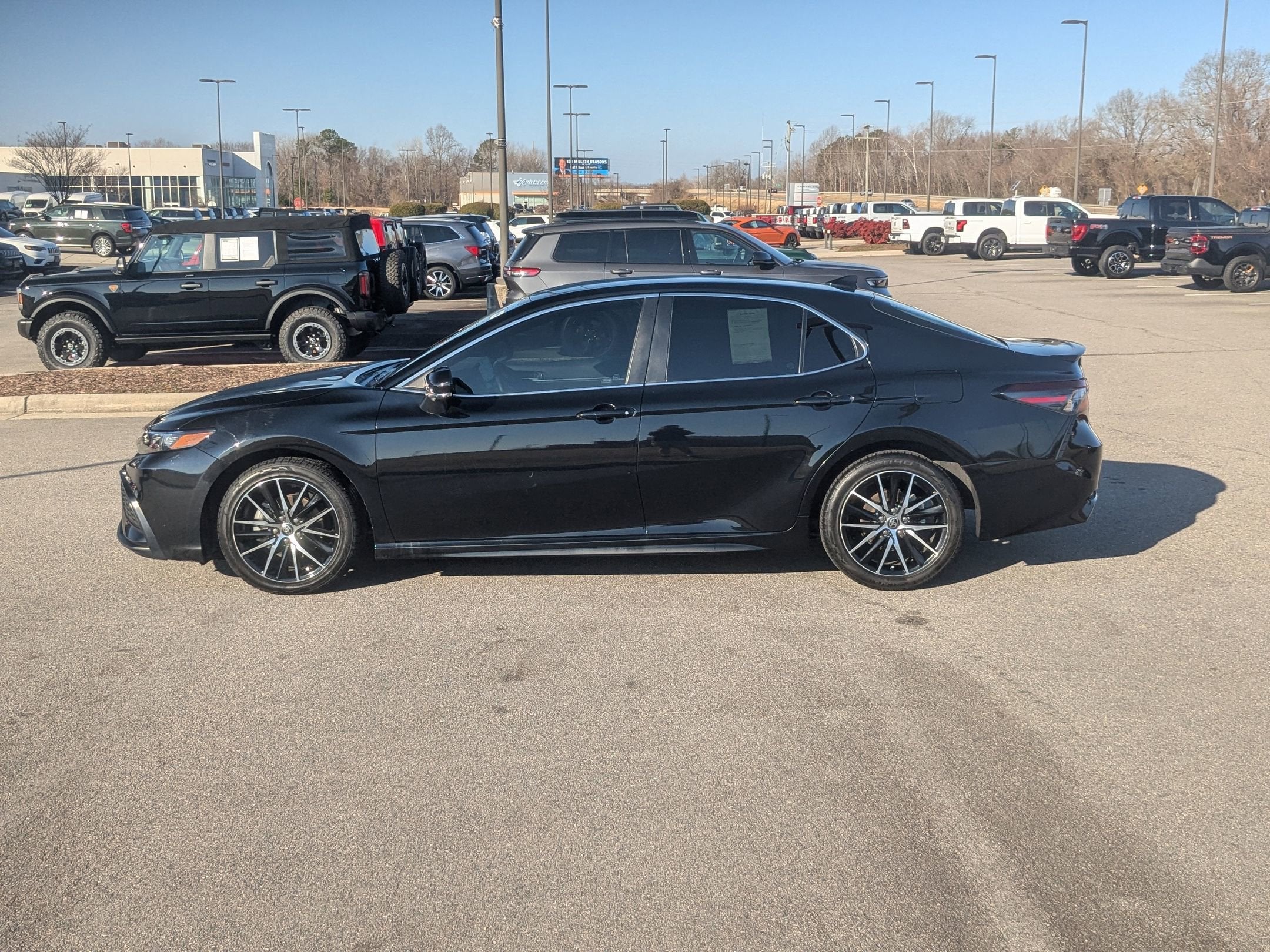 2024 Toyota Camry SE