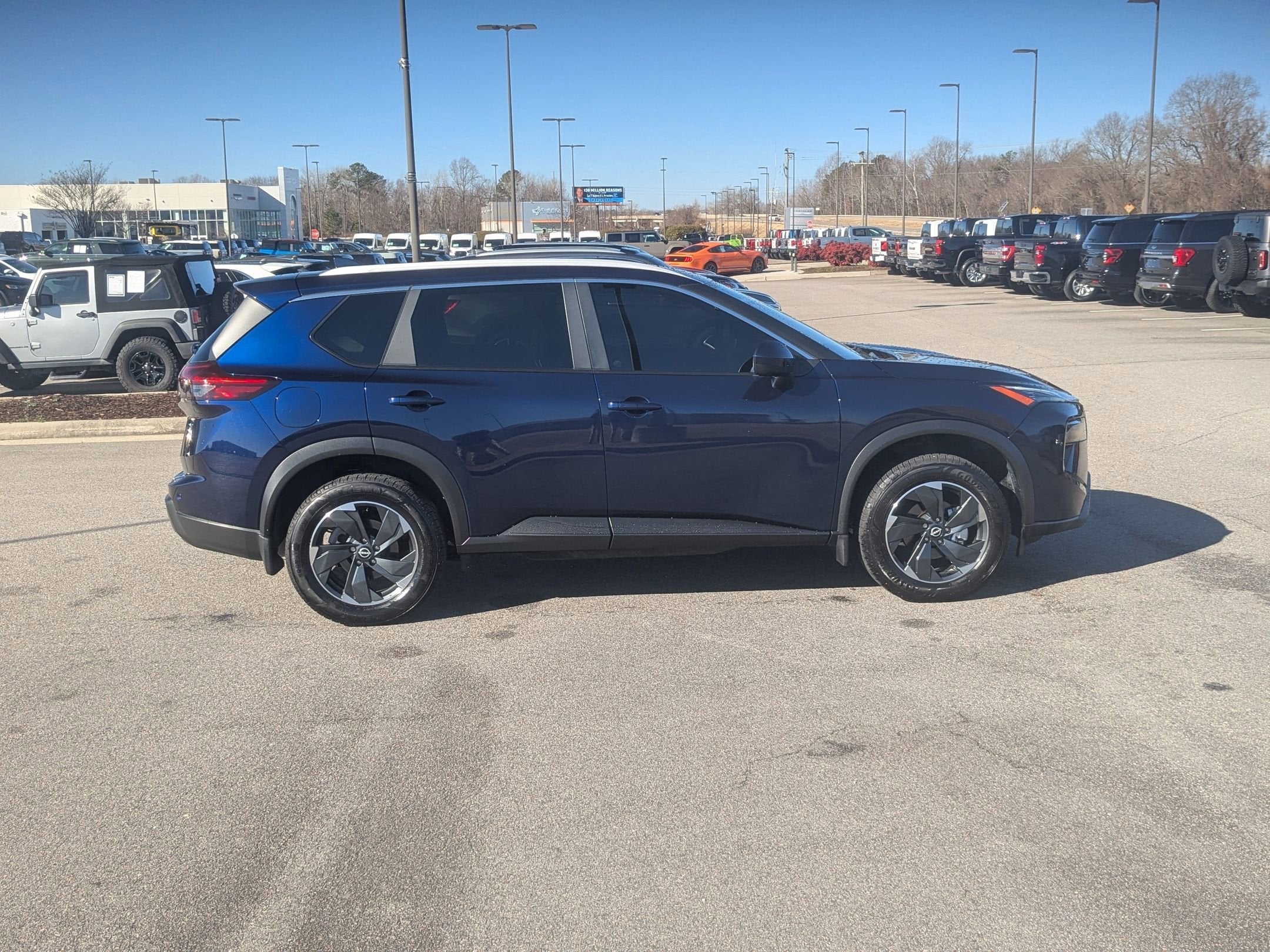 2024 Nissan Rogue SV