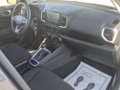 2021 Hyundai Venue SE