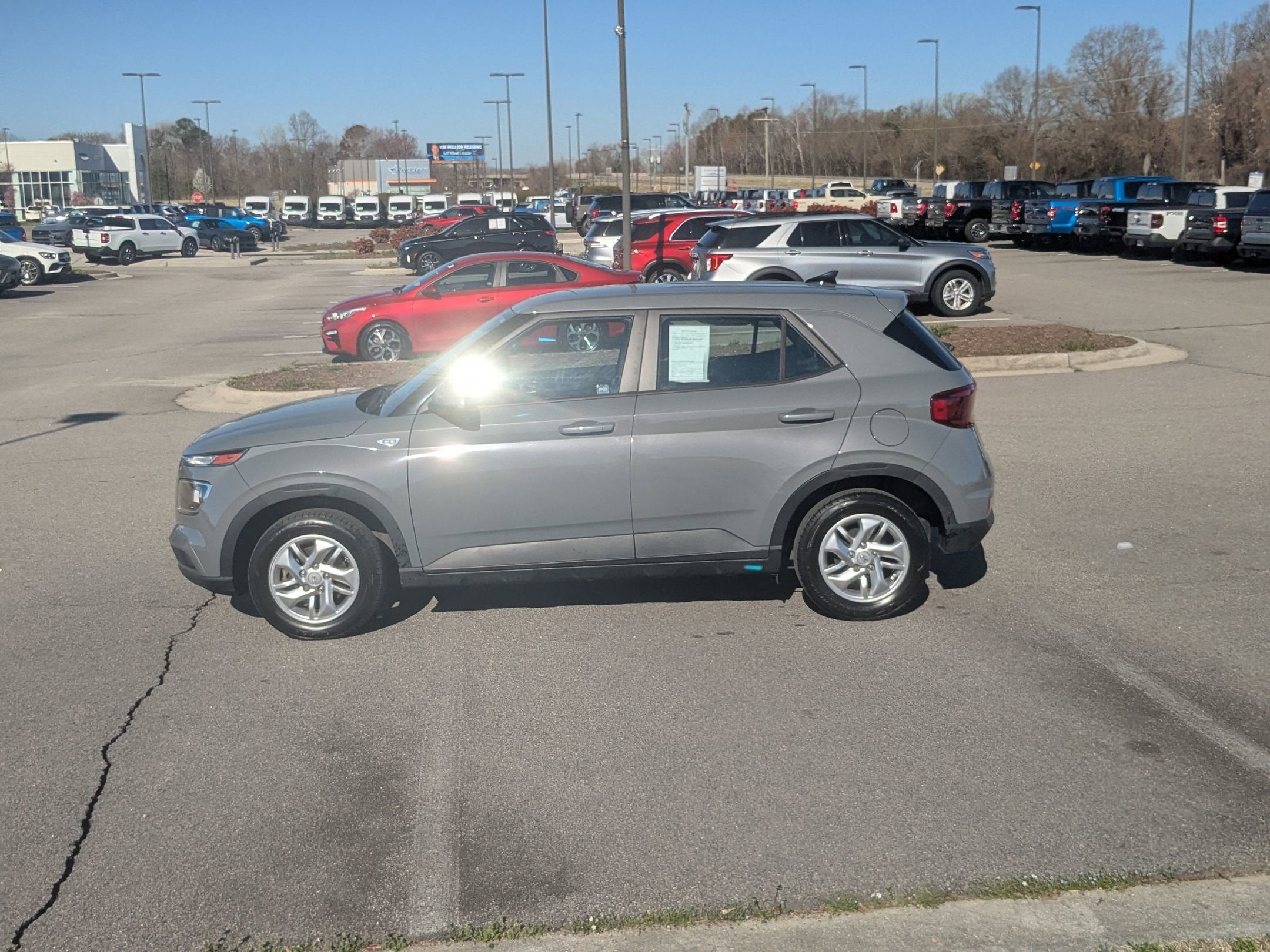 2021 Hyundai Venue SE