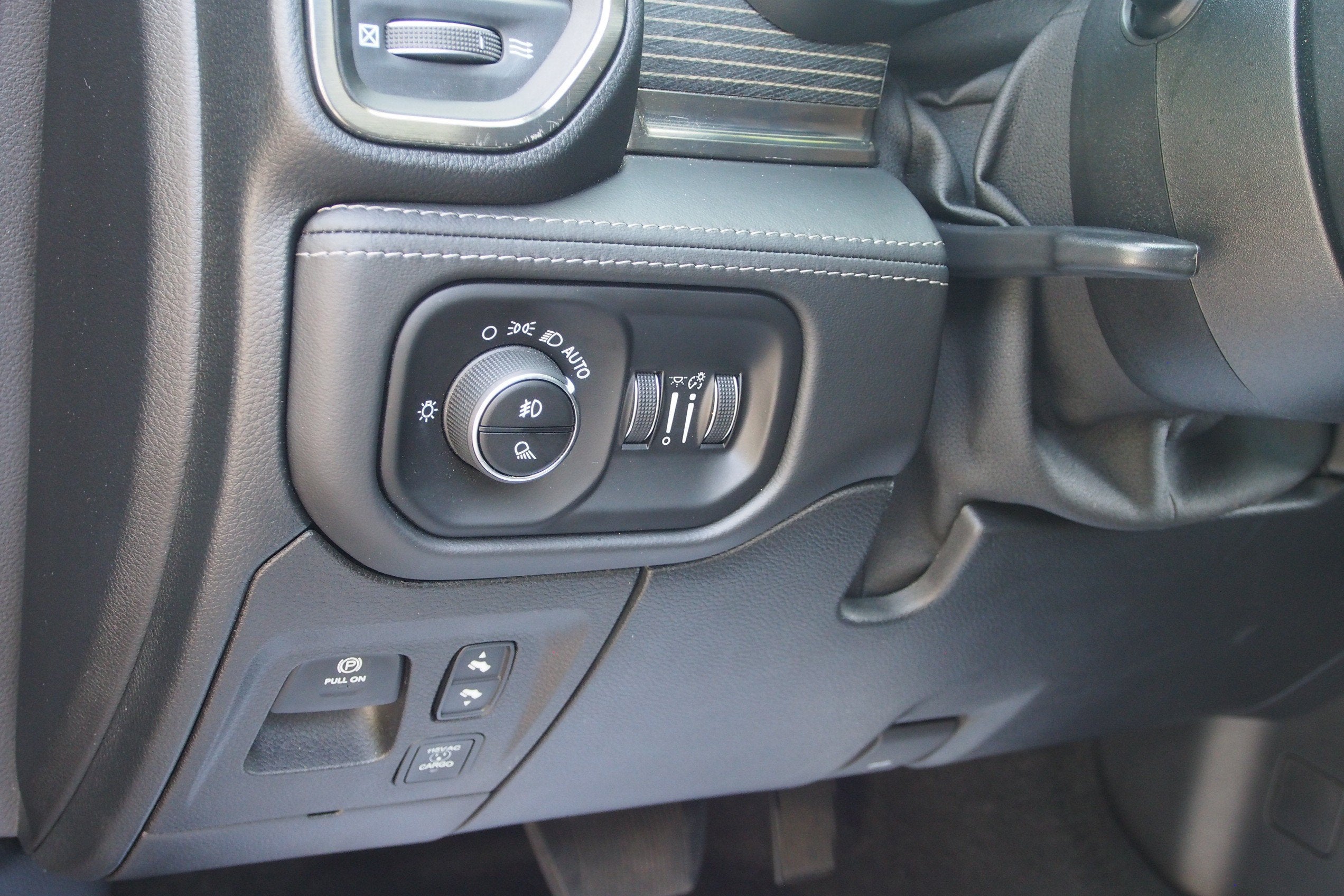 2020 RAM 1500 Limited