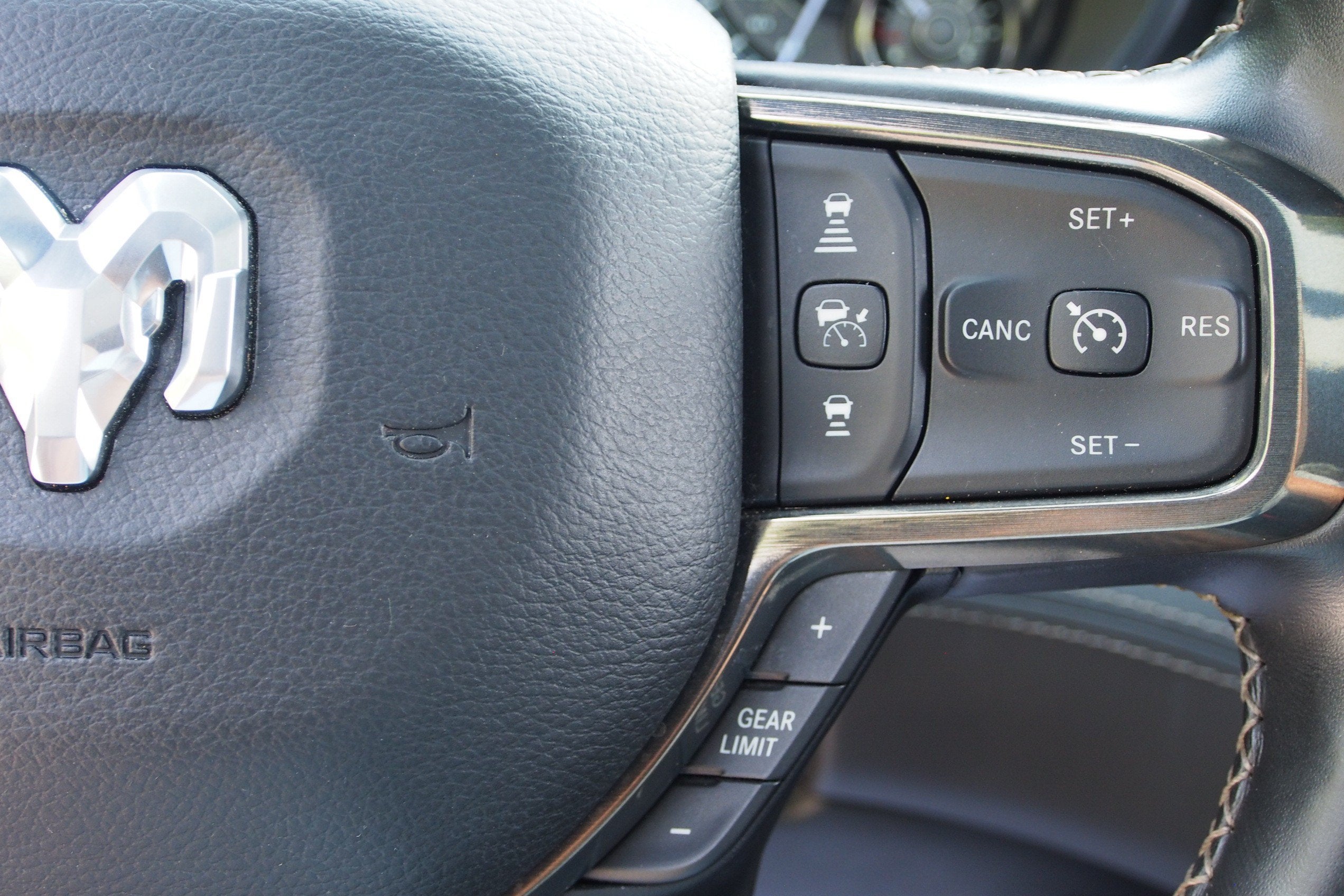 2020 RAM 1500 Limited