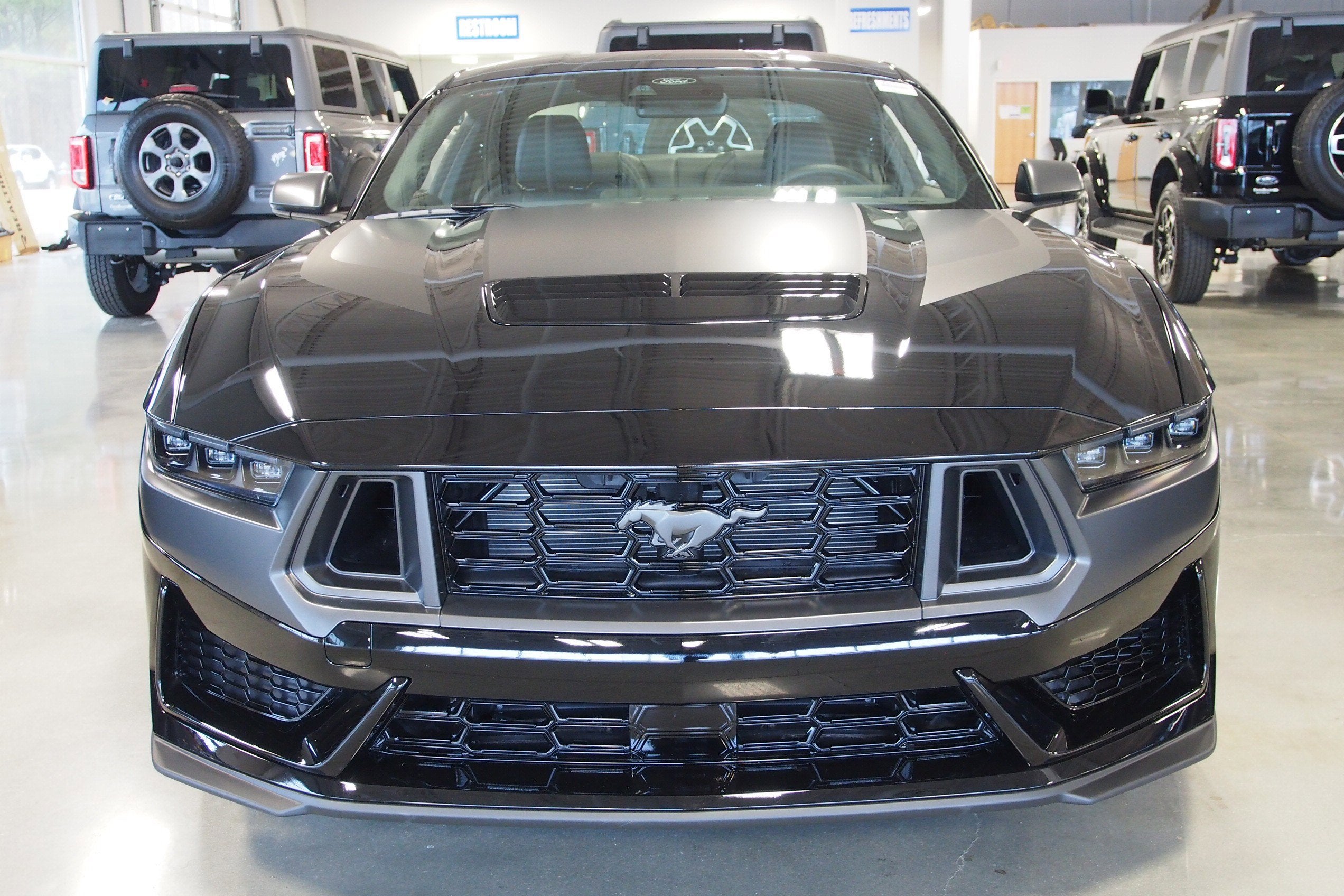 2026 Ford Mustang Dark Horse