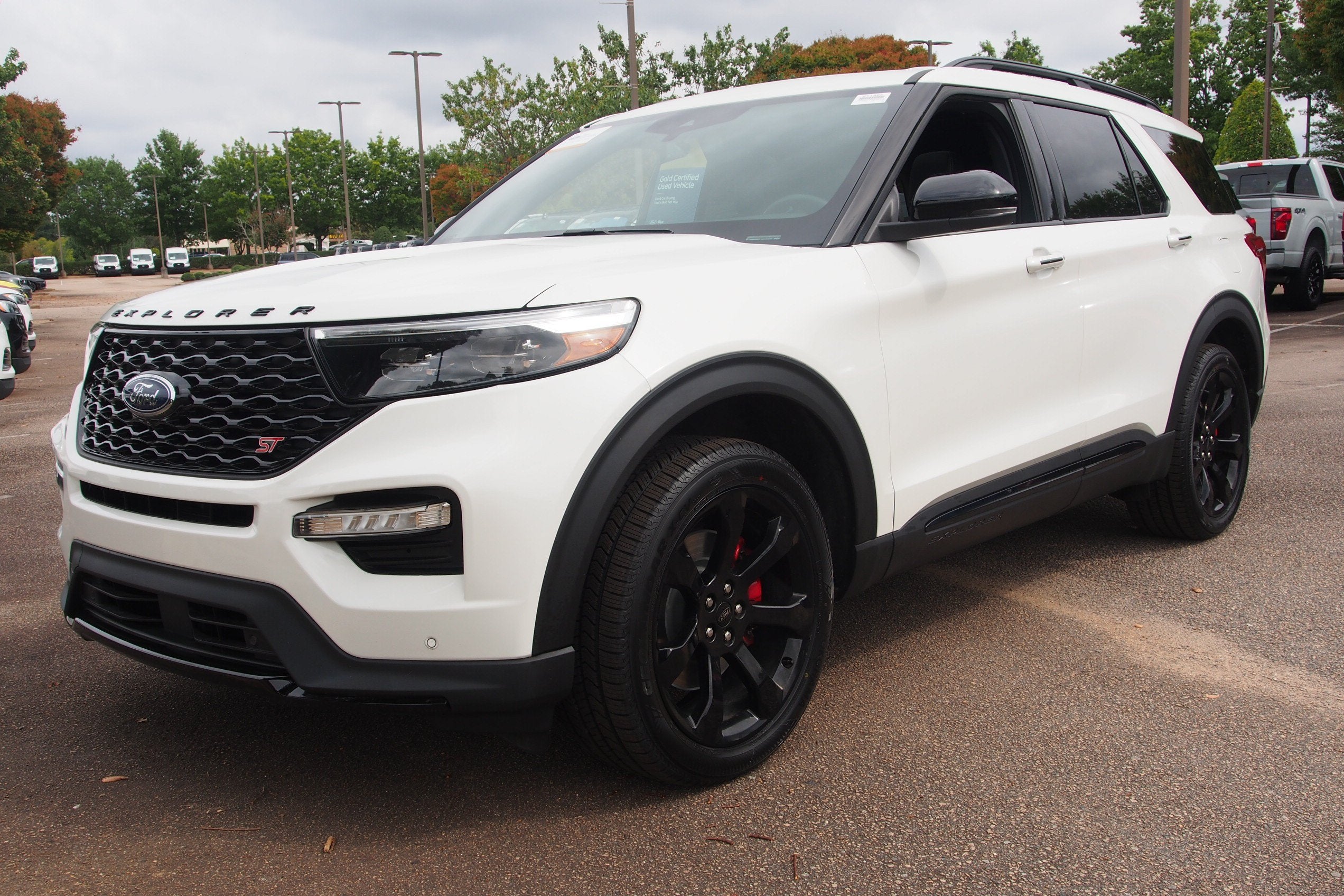 2024 Ford Explorer ST
