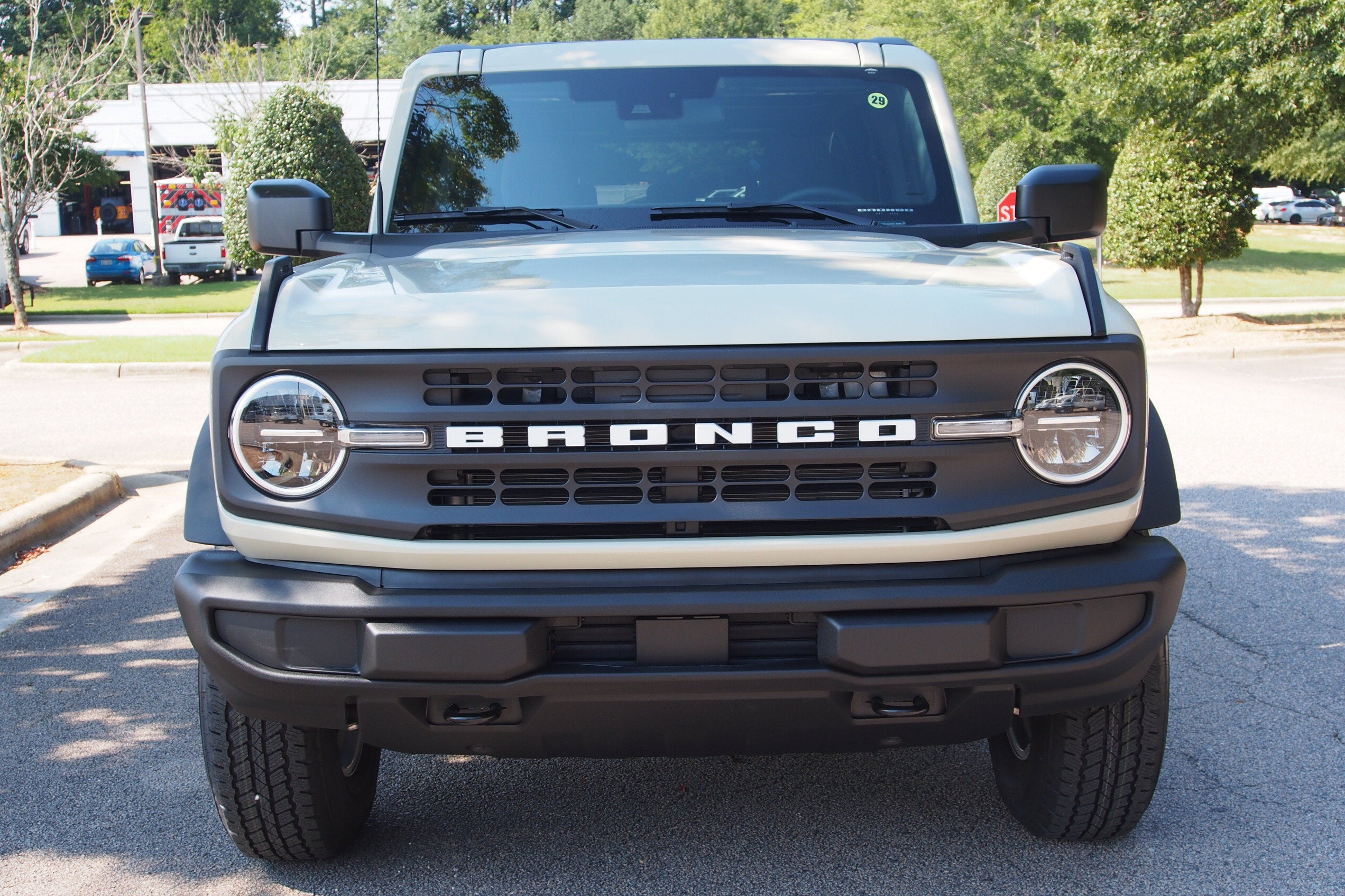 2026 Ford Bronco Big Bend - Crossroads Courtesy Demo