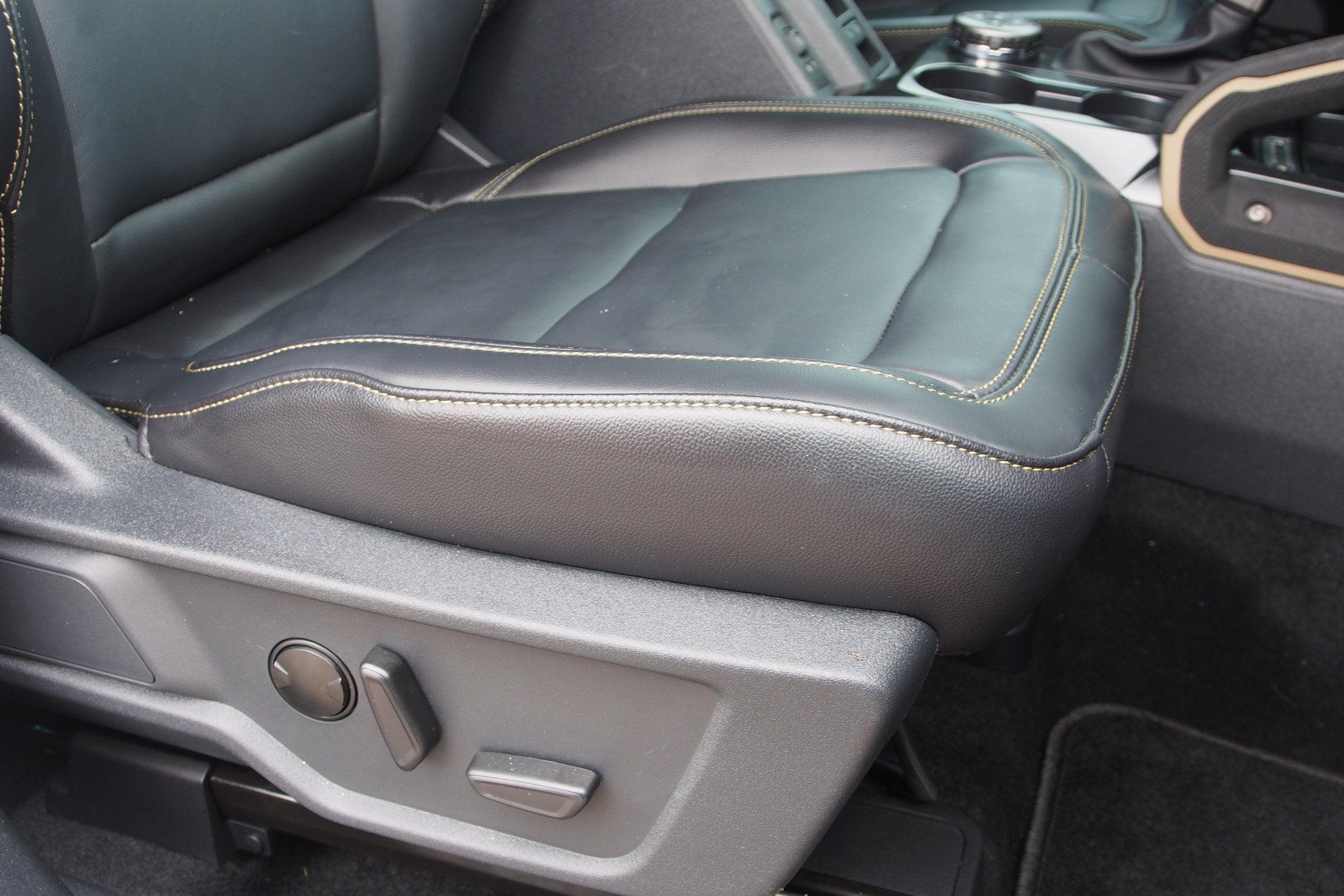 2026 Ford Bronco Badlands - Crossroads Courtesy Demo