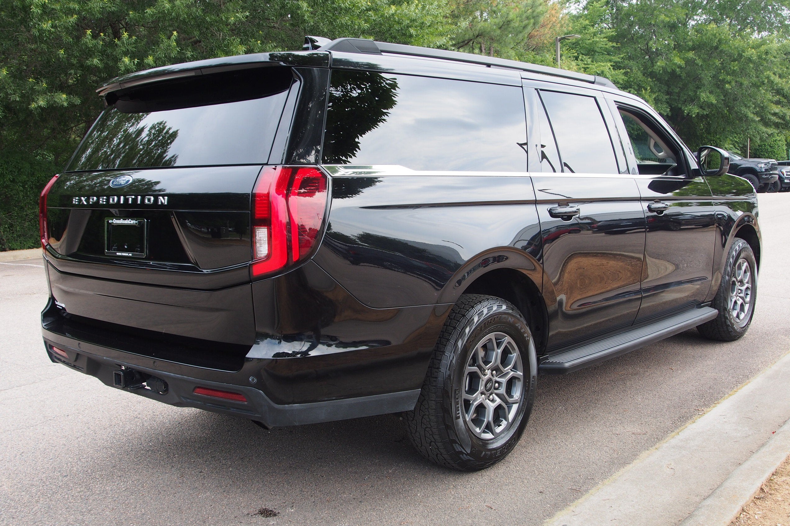 2025 Ford Expedition Max Active