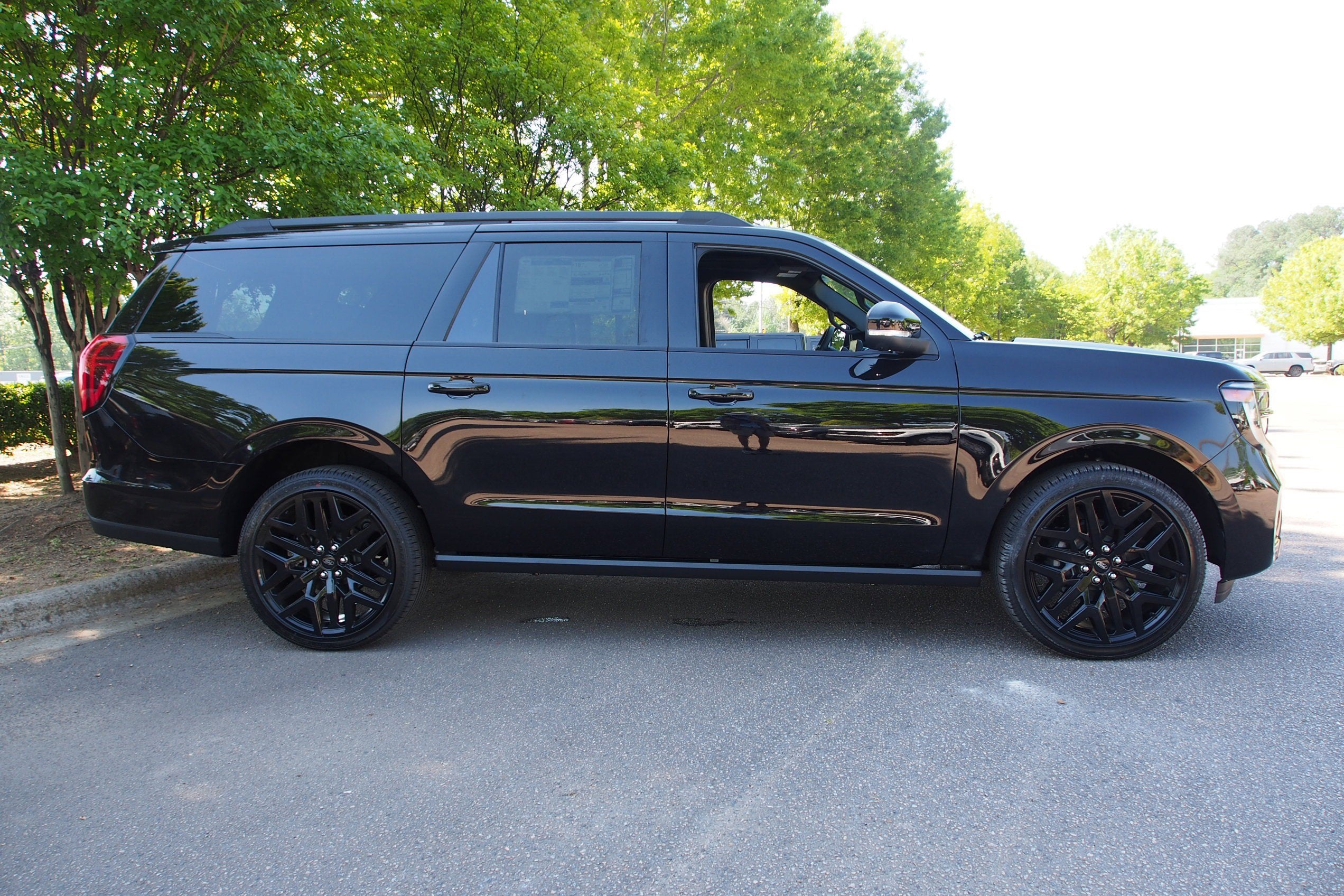 2026 Ford Expedition Max Platinum