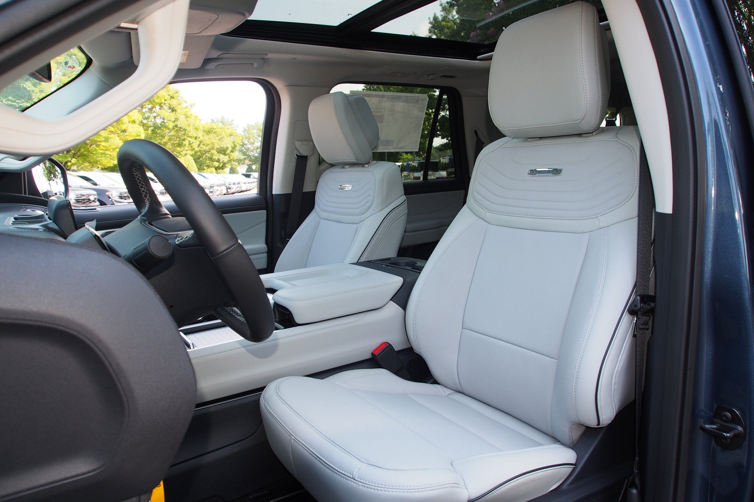 2027 Ford Expedition Max Platinum