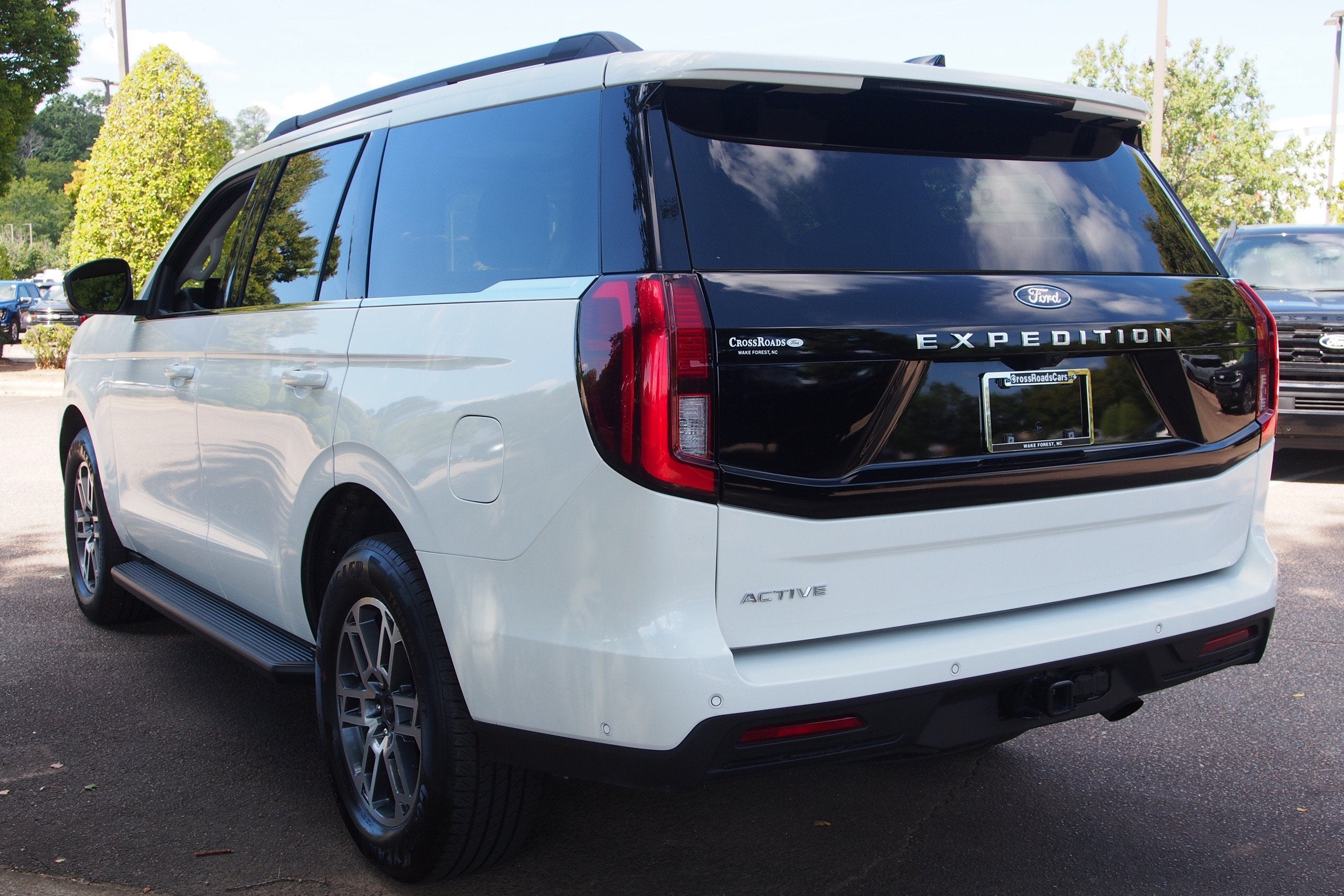 2025 Ford Expedition Active