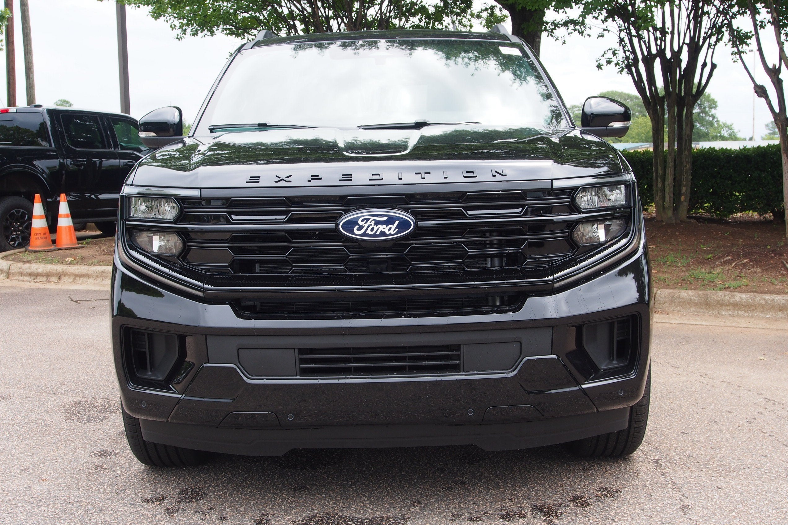 2027 Ford Expedition Platinum
