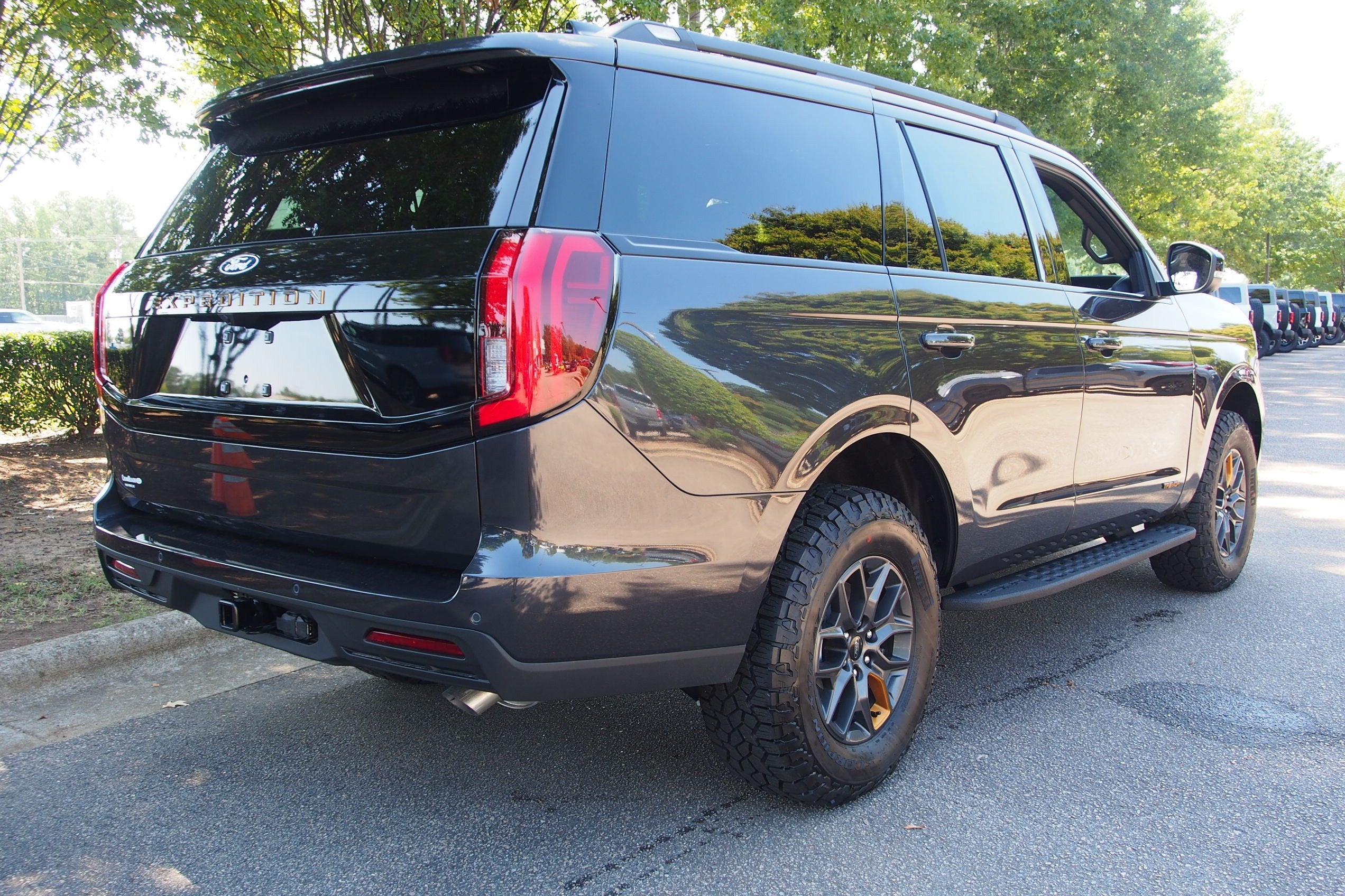 2027 Ford Expedition Tremor