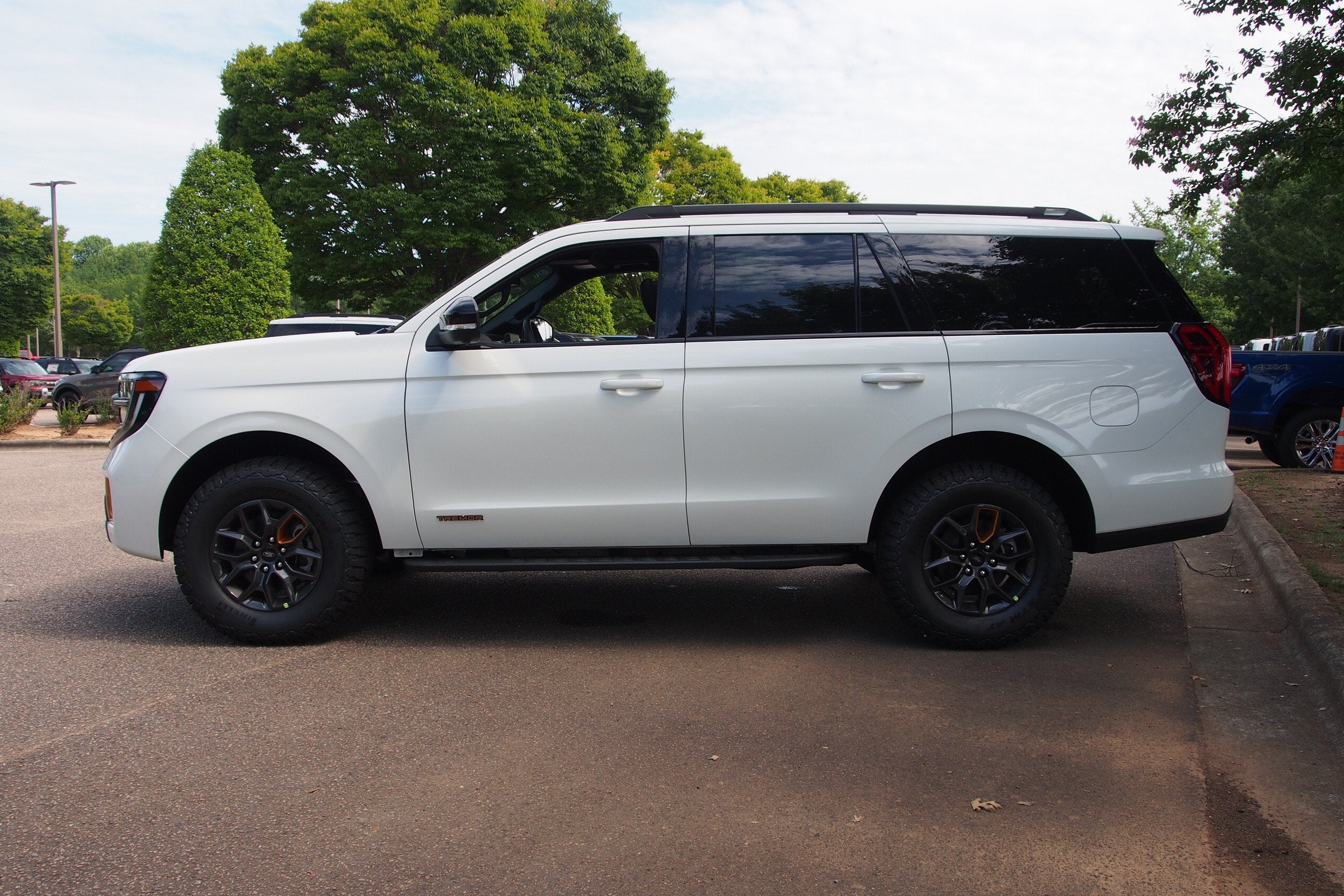 2027 Ford Expedition Tremor