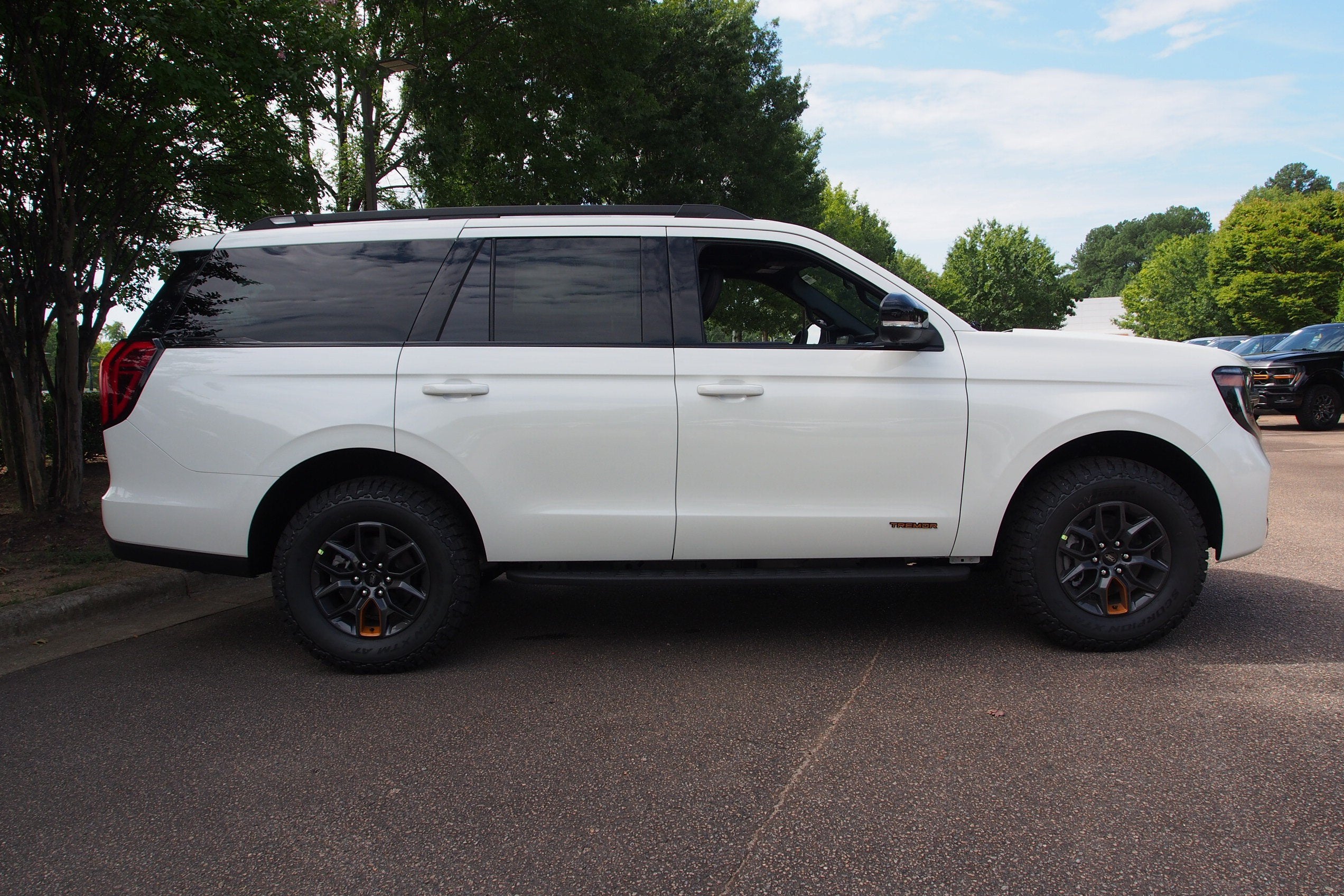 2027 Ford Expedition Tremor