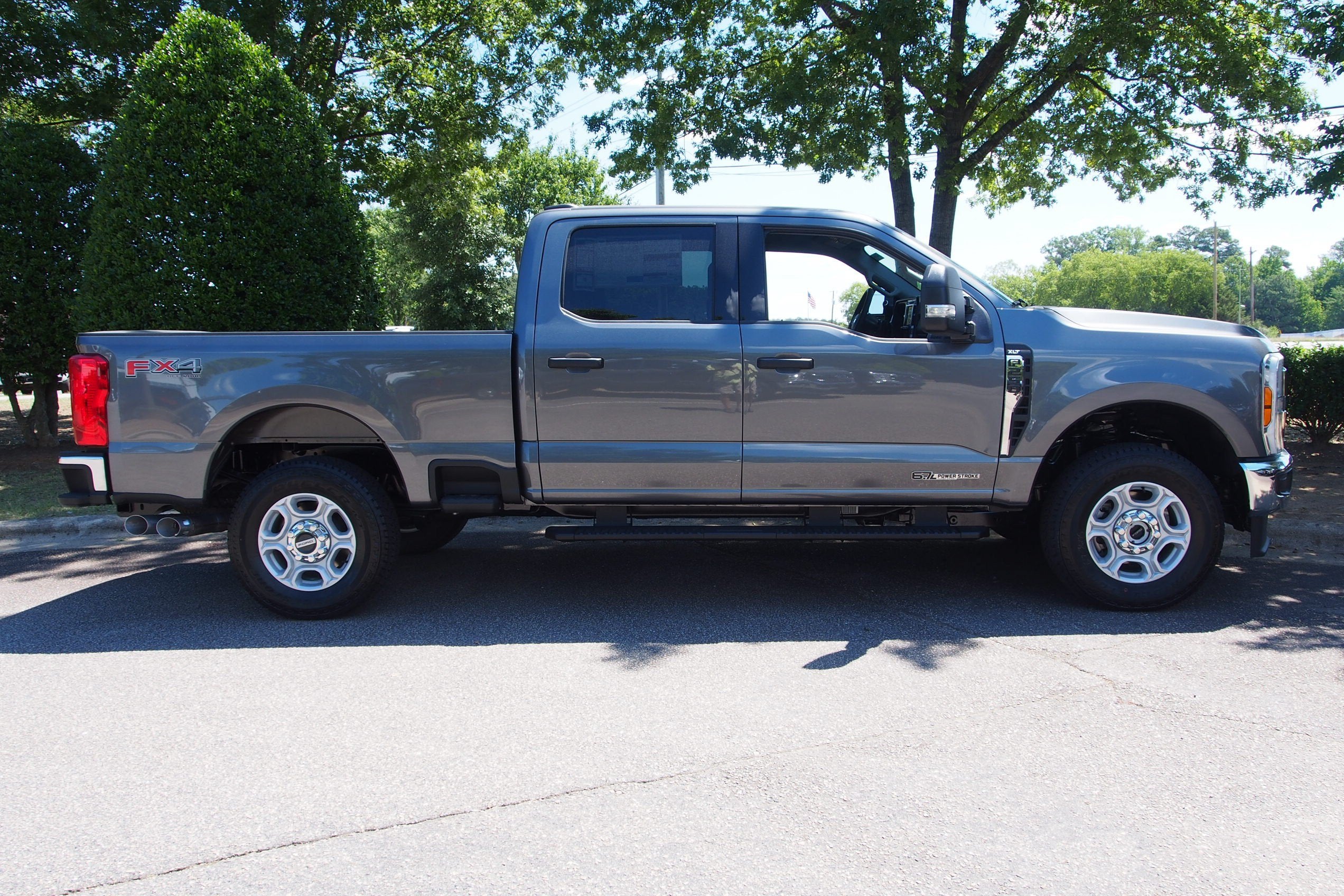 2026 Ford Super Duty F-250 SRW XLT