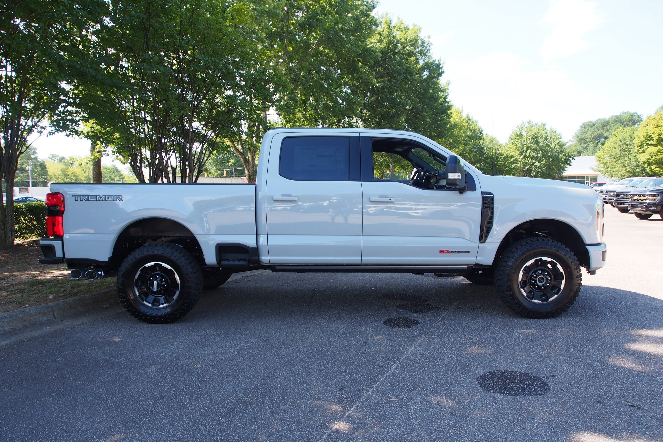 2026 Ford Super Duty F-250 SRW Platinum