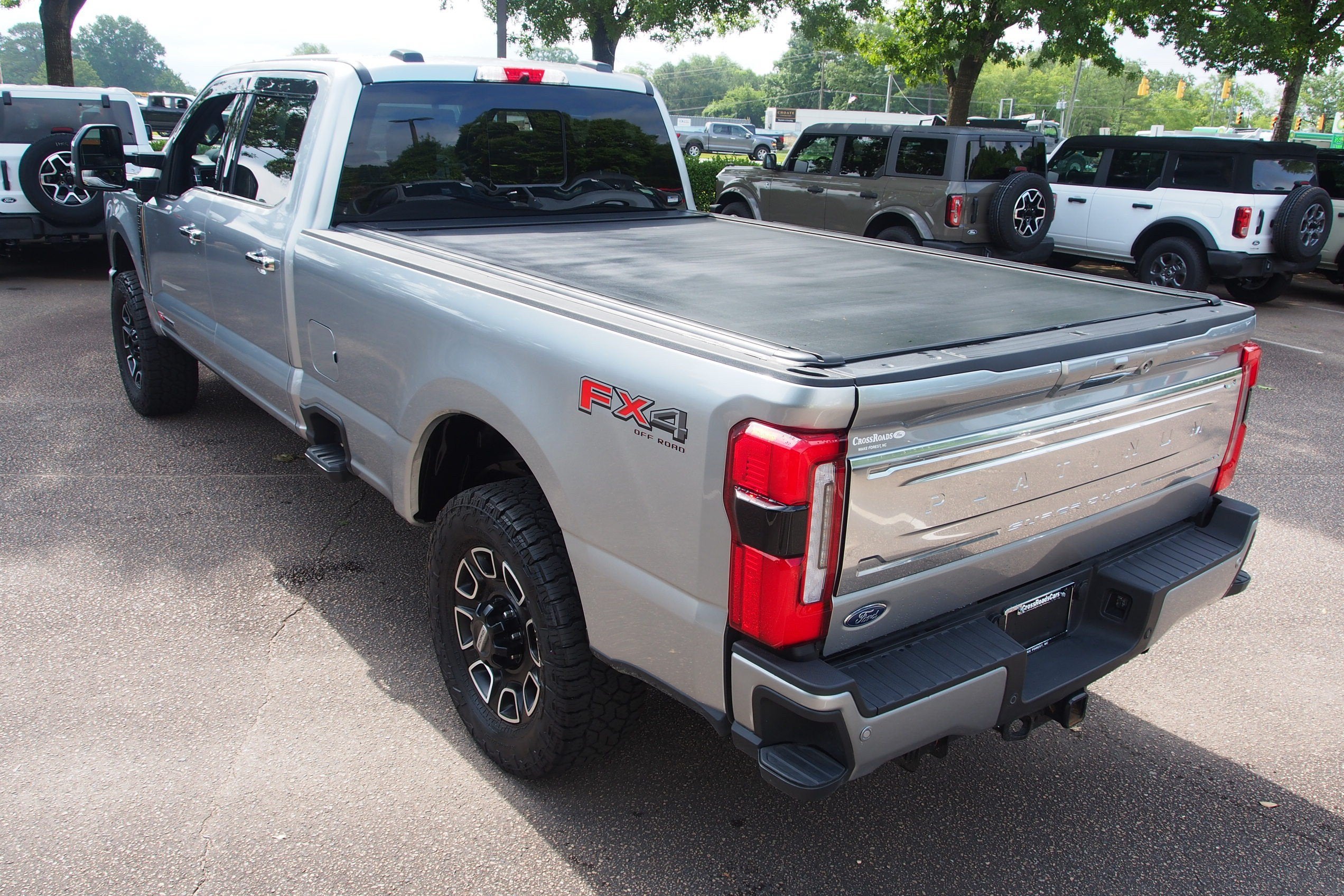 2024 Ford Super Duty F-350 SRW Platinum