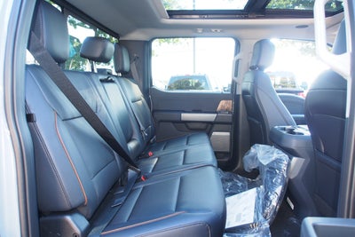 2027 Ford Super Duty F-350 SRW LARIAT