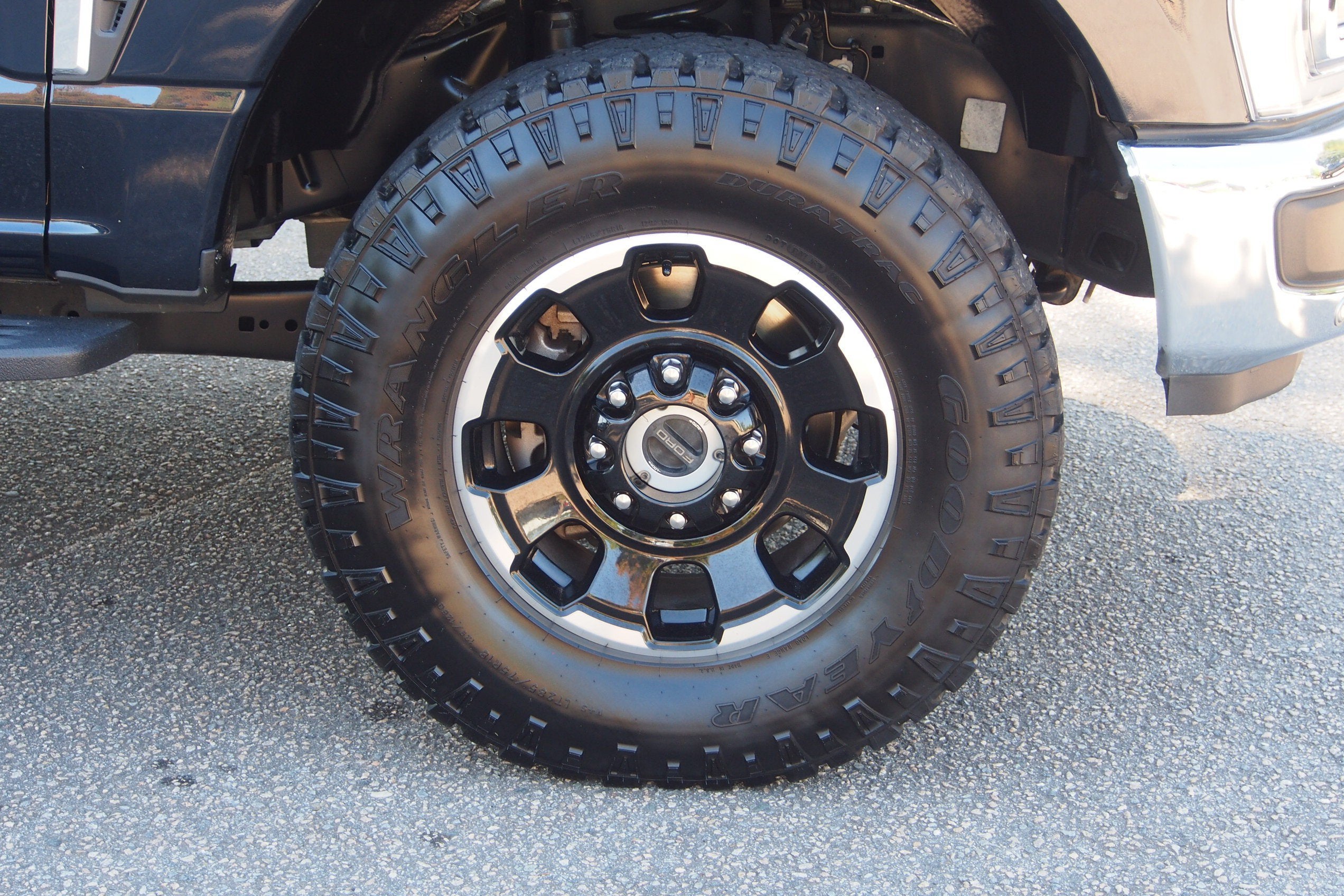 2025 Ford Super Duty F-350 SRW LARIAT