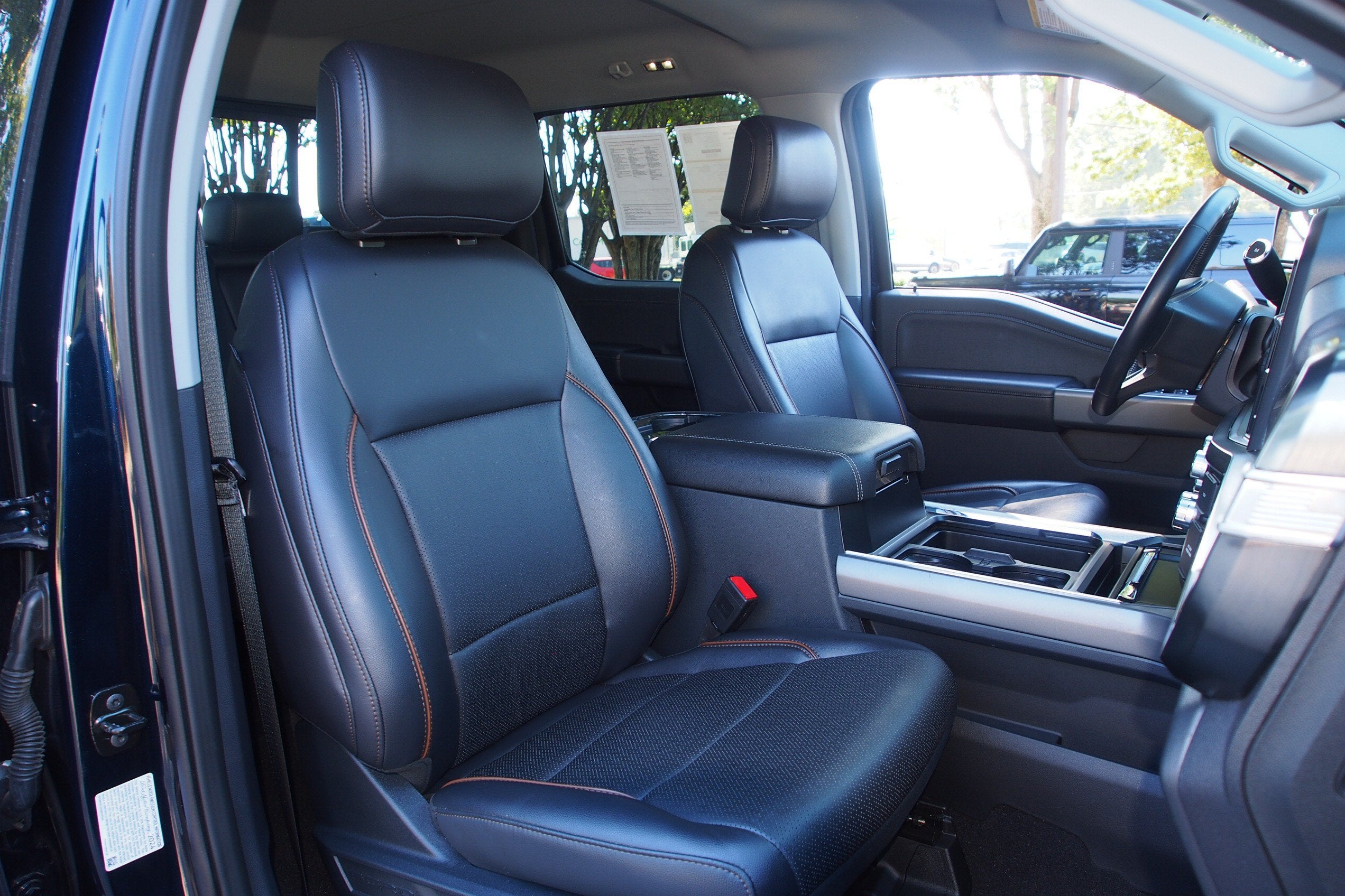 2025 Ford Super Duty F-350 SRW LARIAT