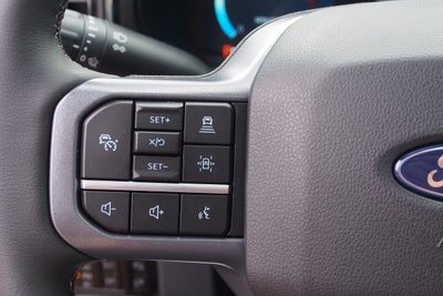 2027 Ford Super Duty F-350 SRW LARIAT