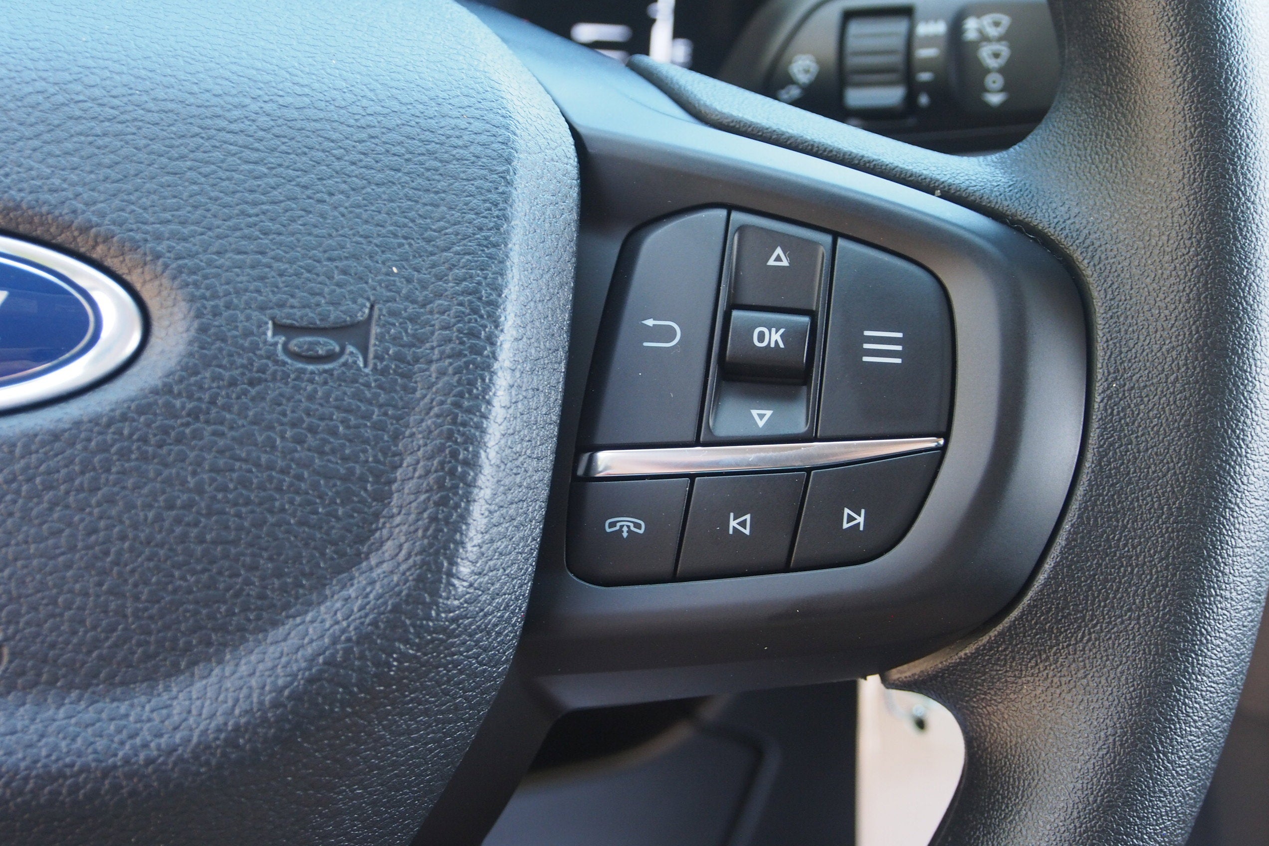 2025 Ford Ranger XL - Crossroads Courtesy Demo