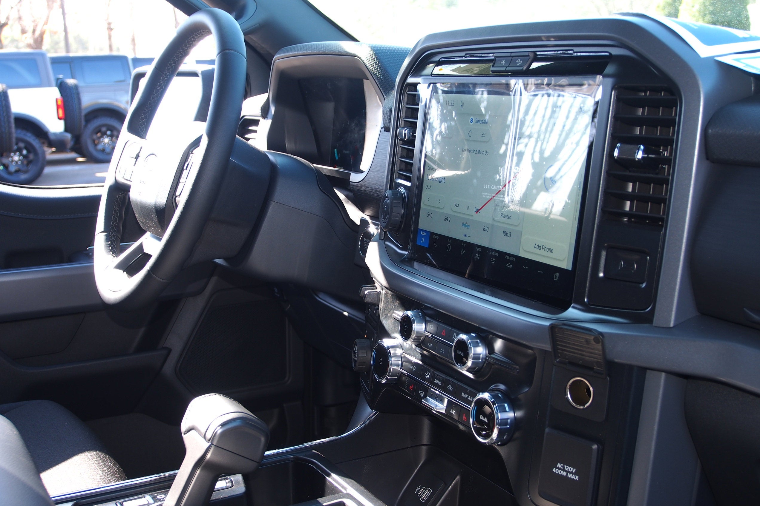 2026 Ford F-150 XLT - Crossroads Courtesy Demo