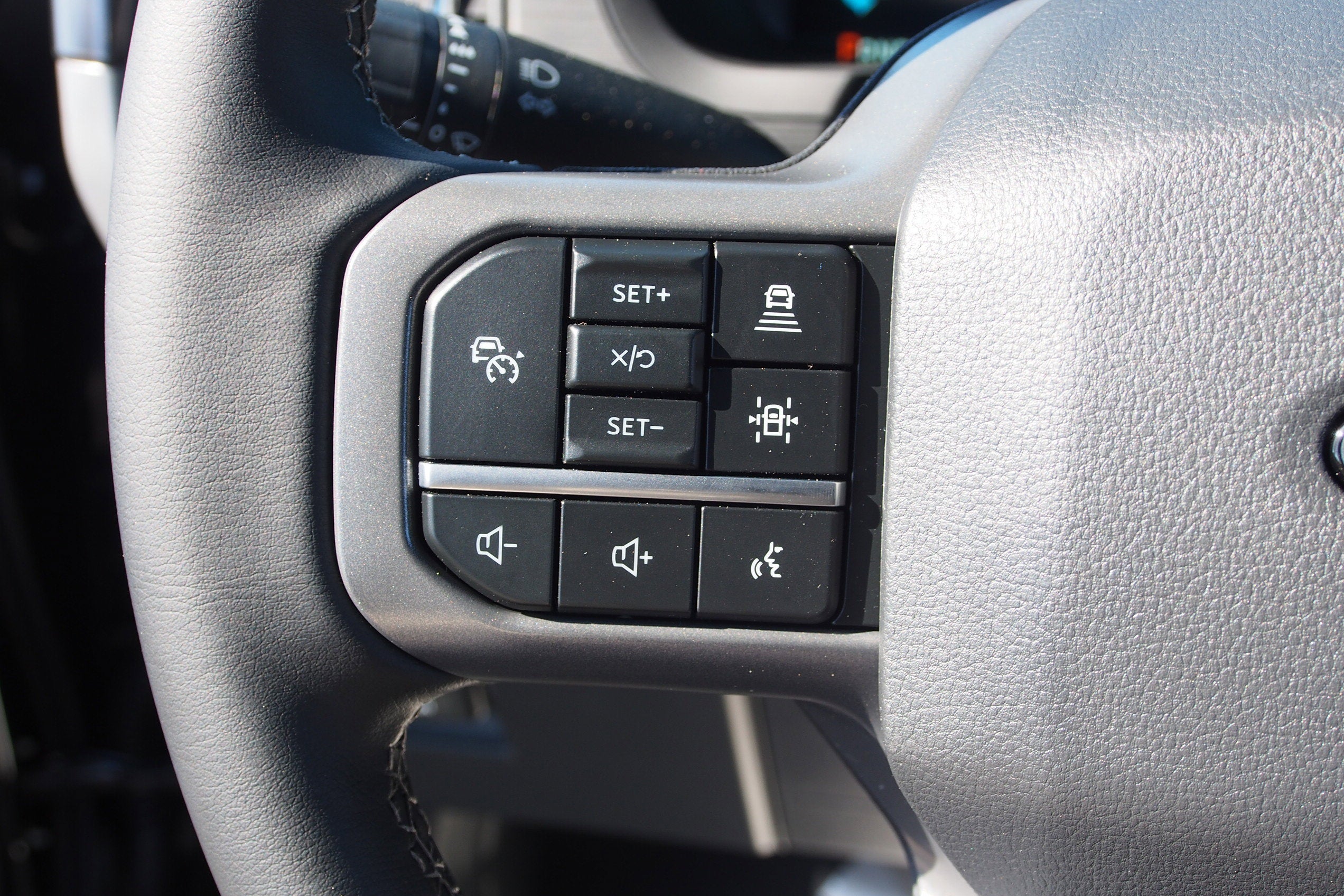 2026 Ford F-150 XLT - Crossroads Courtesy Demo