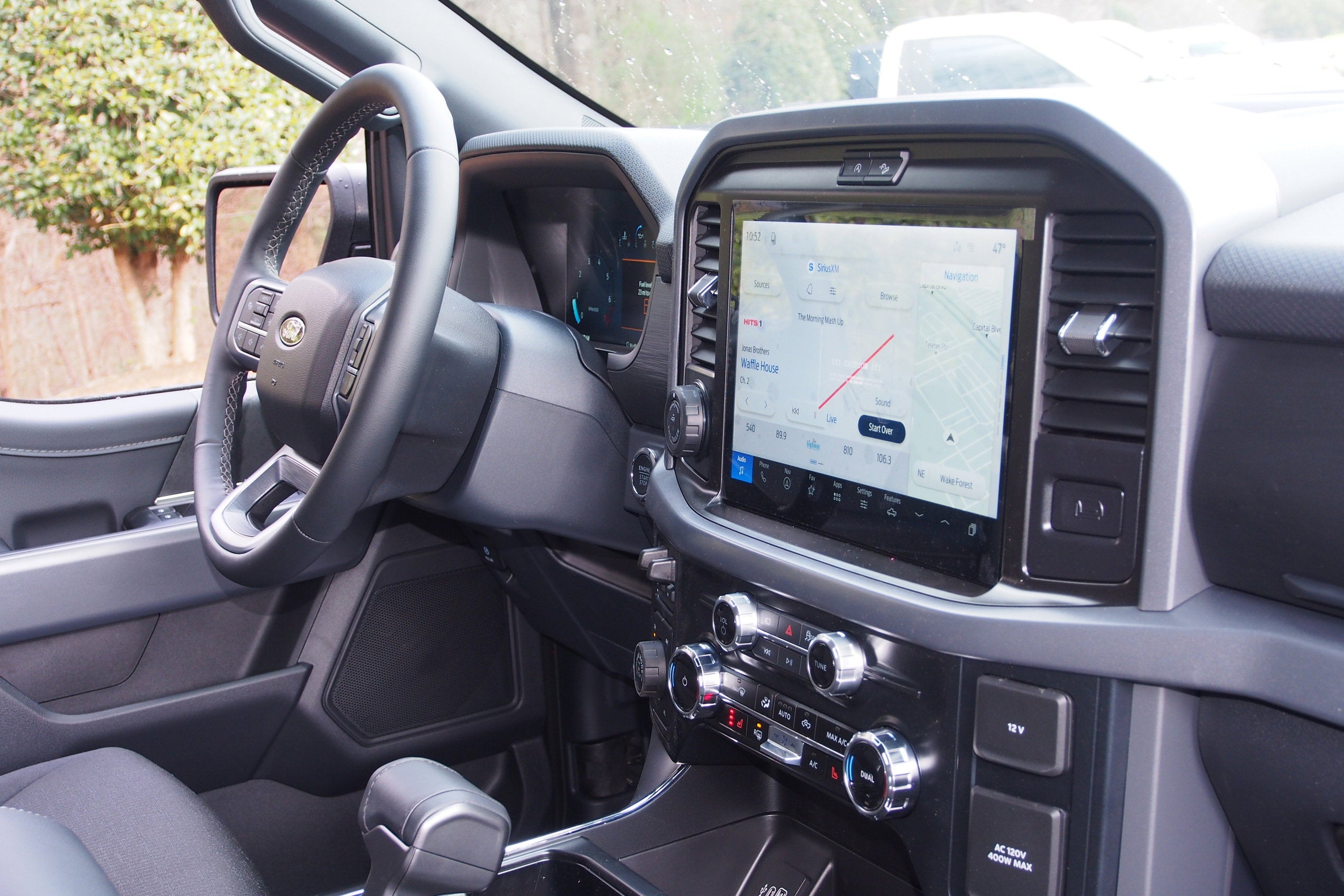 2026 Ford F-150 XLT - Crossroads Courtesy Demo