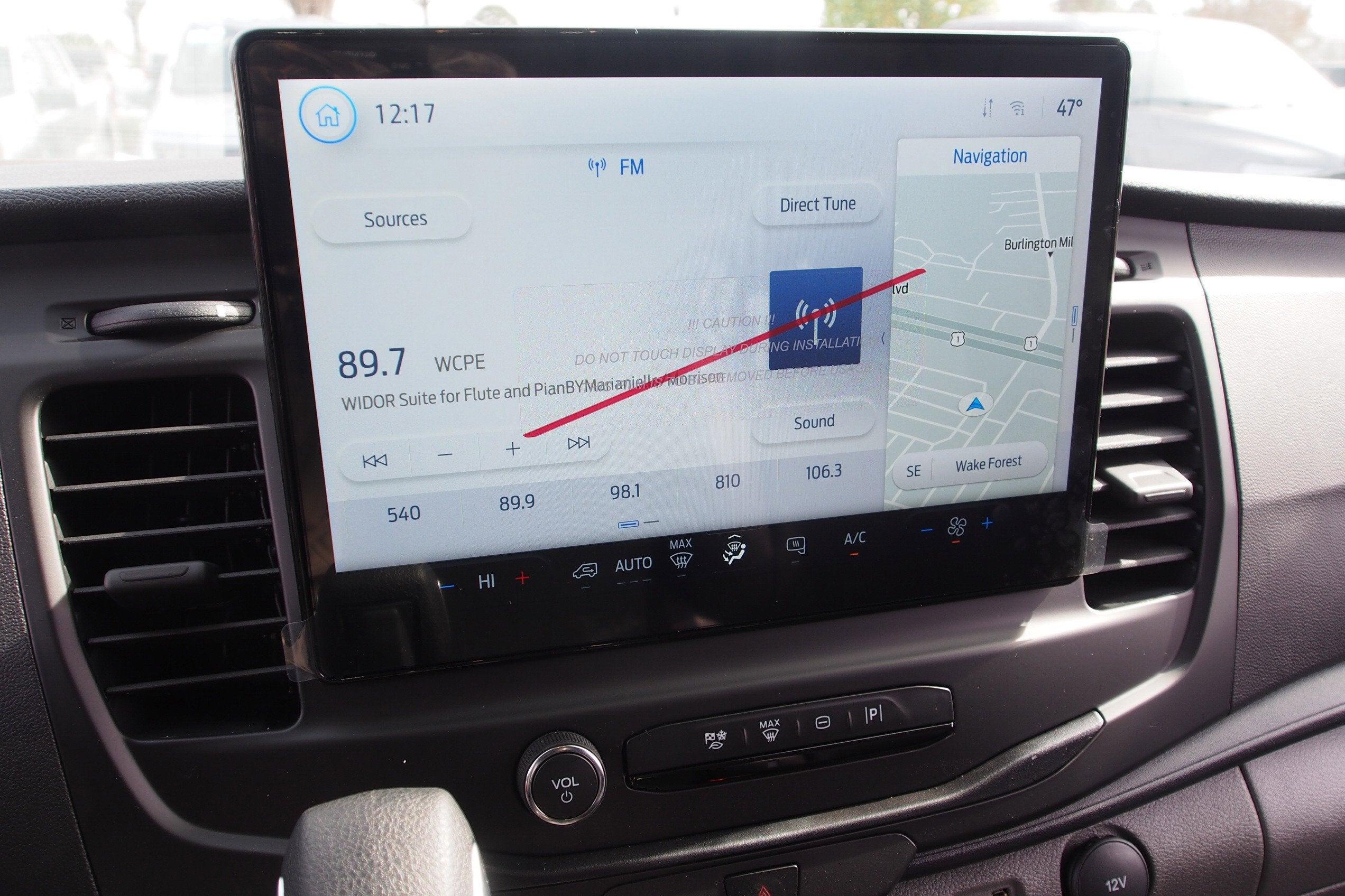 2025 Ford Transit Cargo Van Base