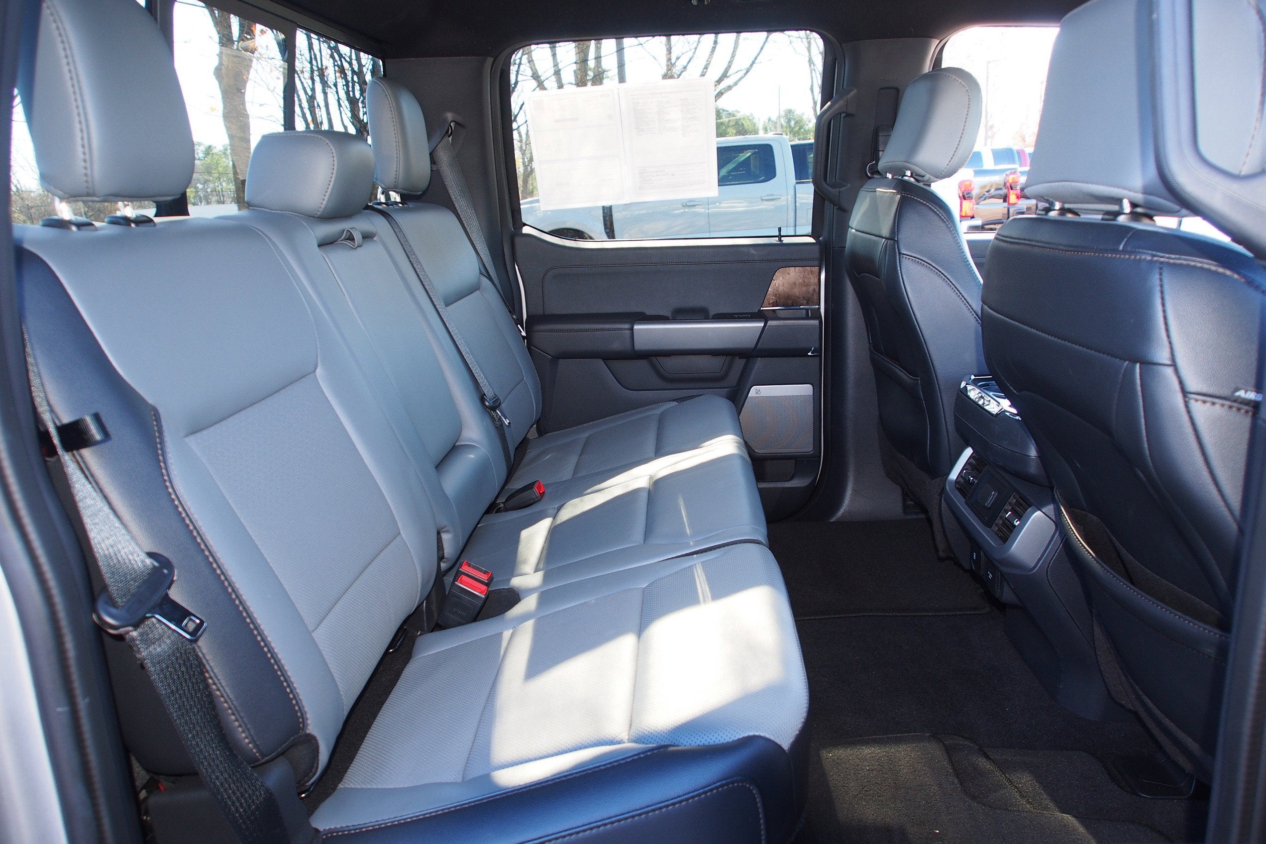 2023 Ford F-150 Lightning LARIAT